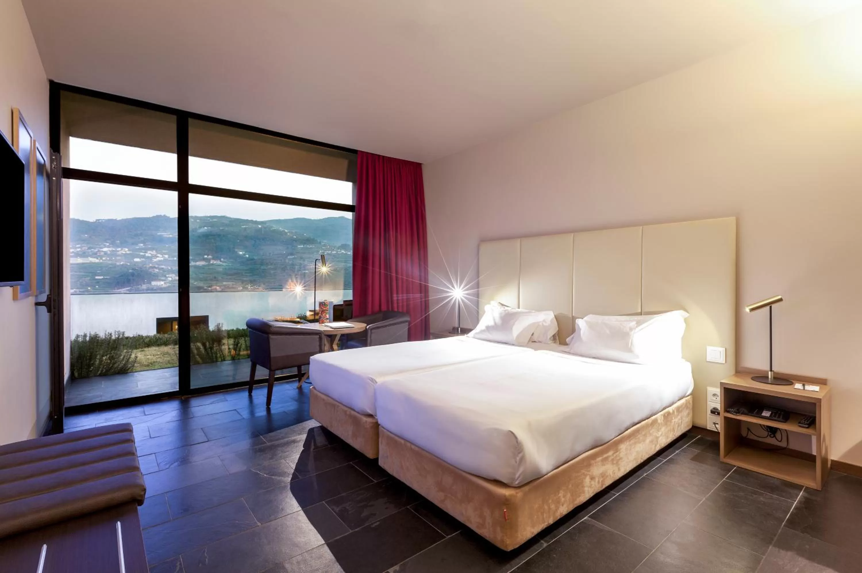 Bed in Douro Palace Hotel Resort & SPA
