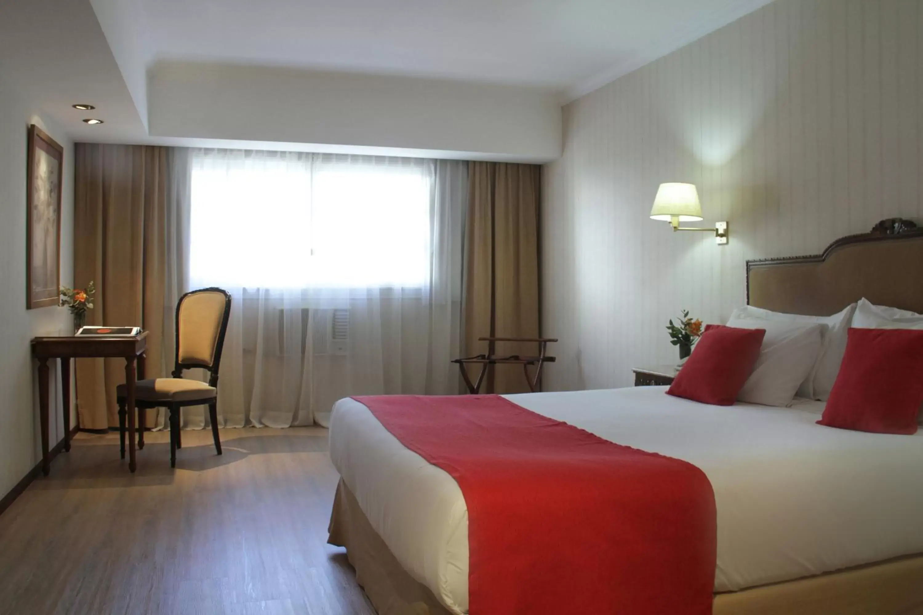 Photo of the whole room, Bed in Ramada by Wyndham Buenos Aires Centro