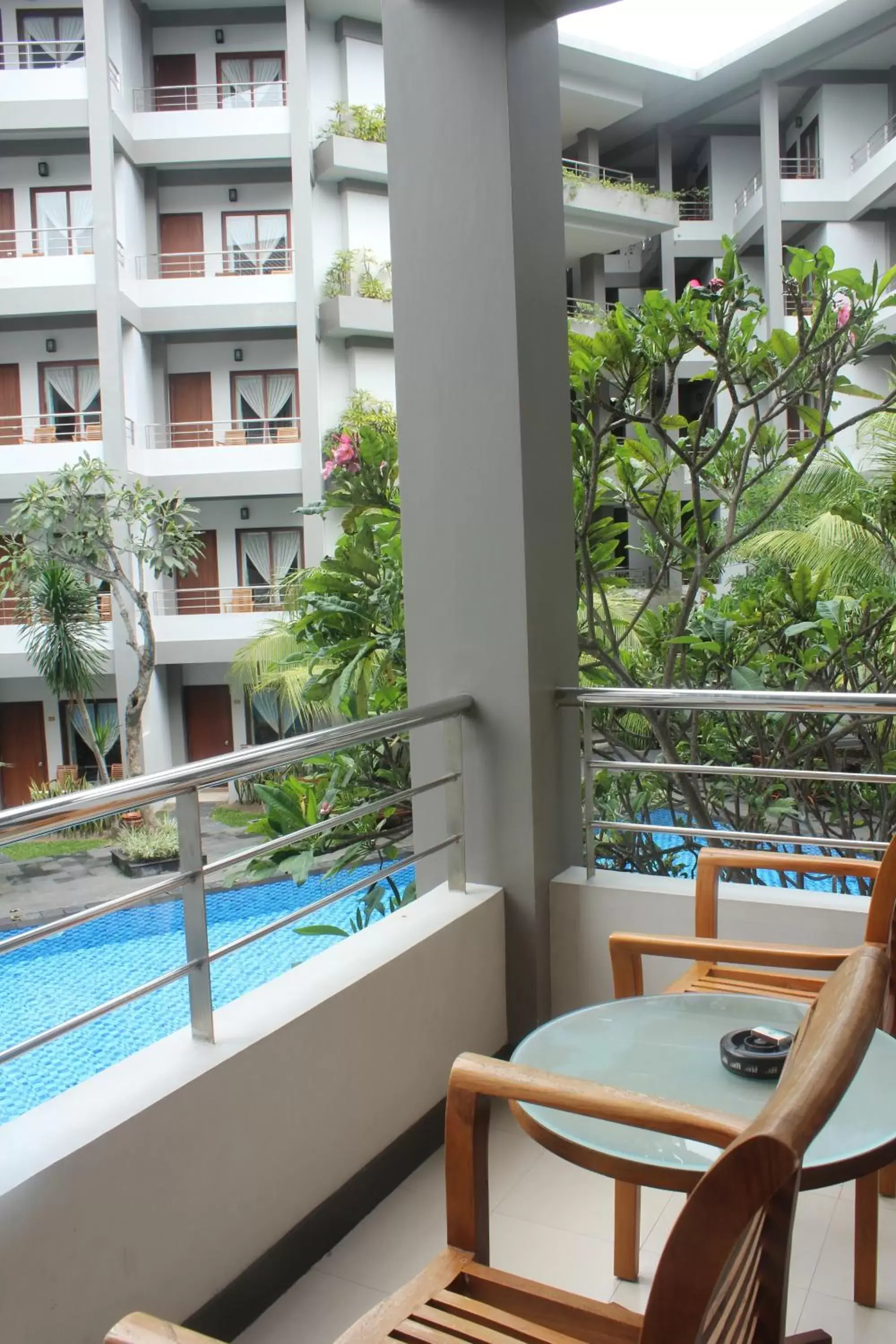 Balcony/Terrace, Pool View in Lombok Garden Hotel