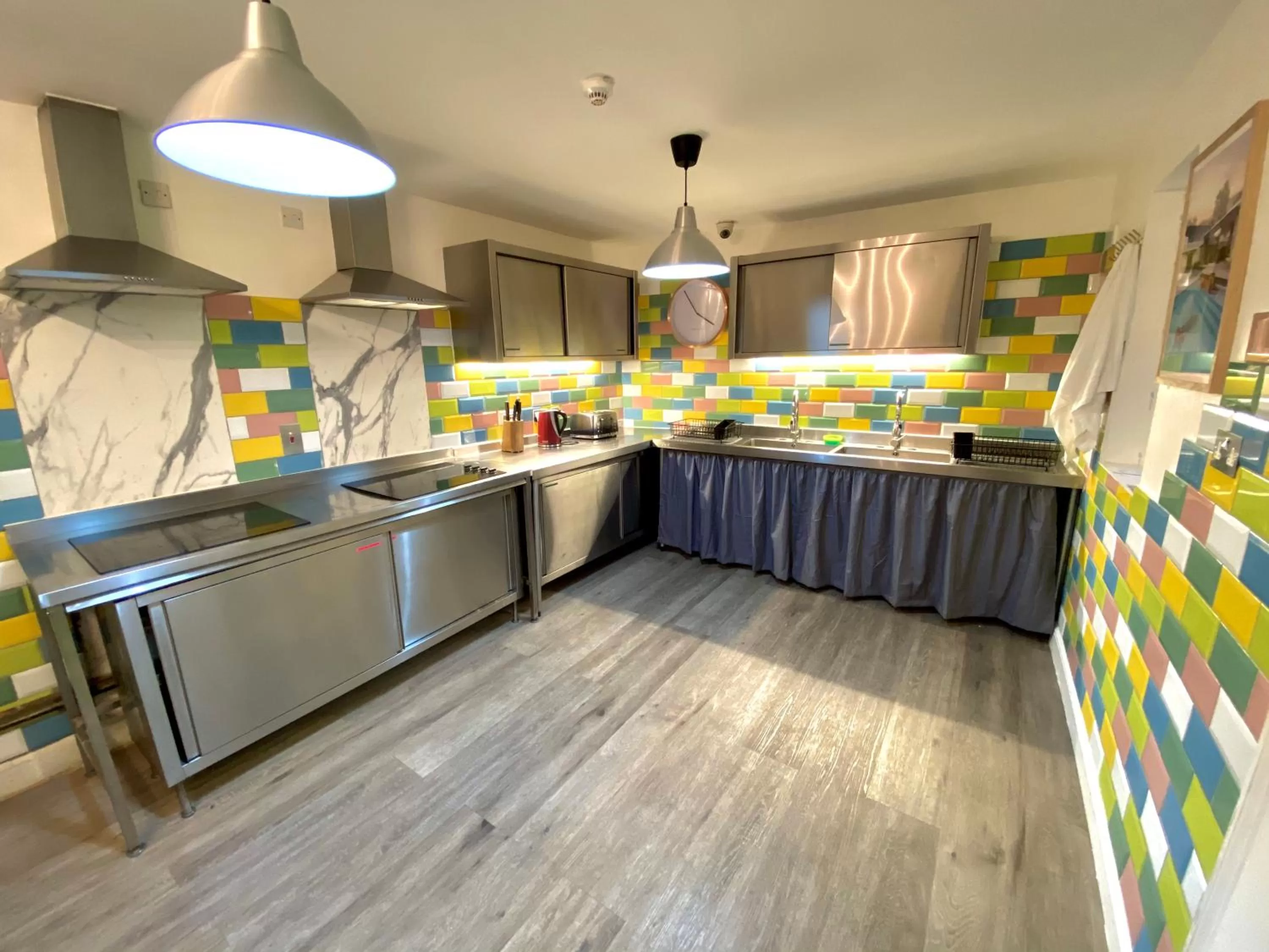 Kitchen or kitchenette in Smart Russell Square