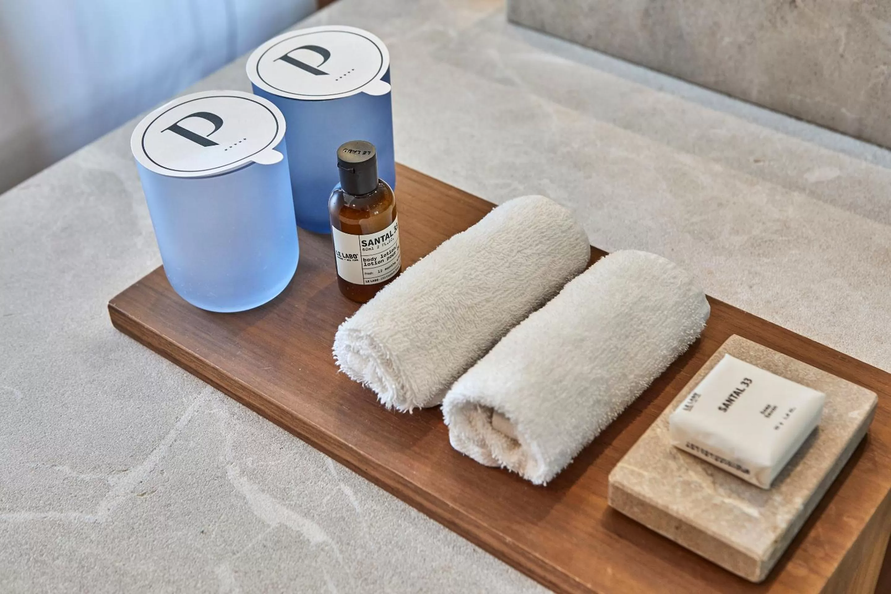 Bathroom, Bed in Es Princep - The Leading Hotels of the World