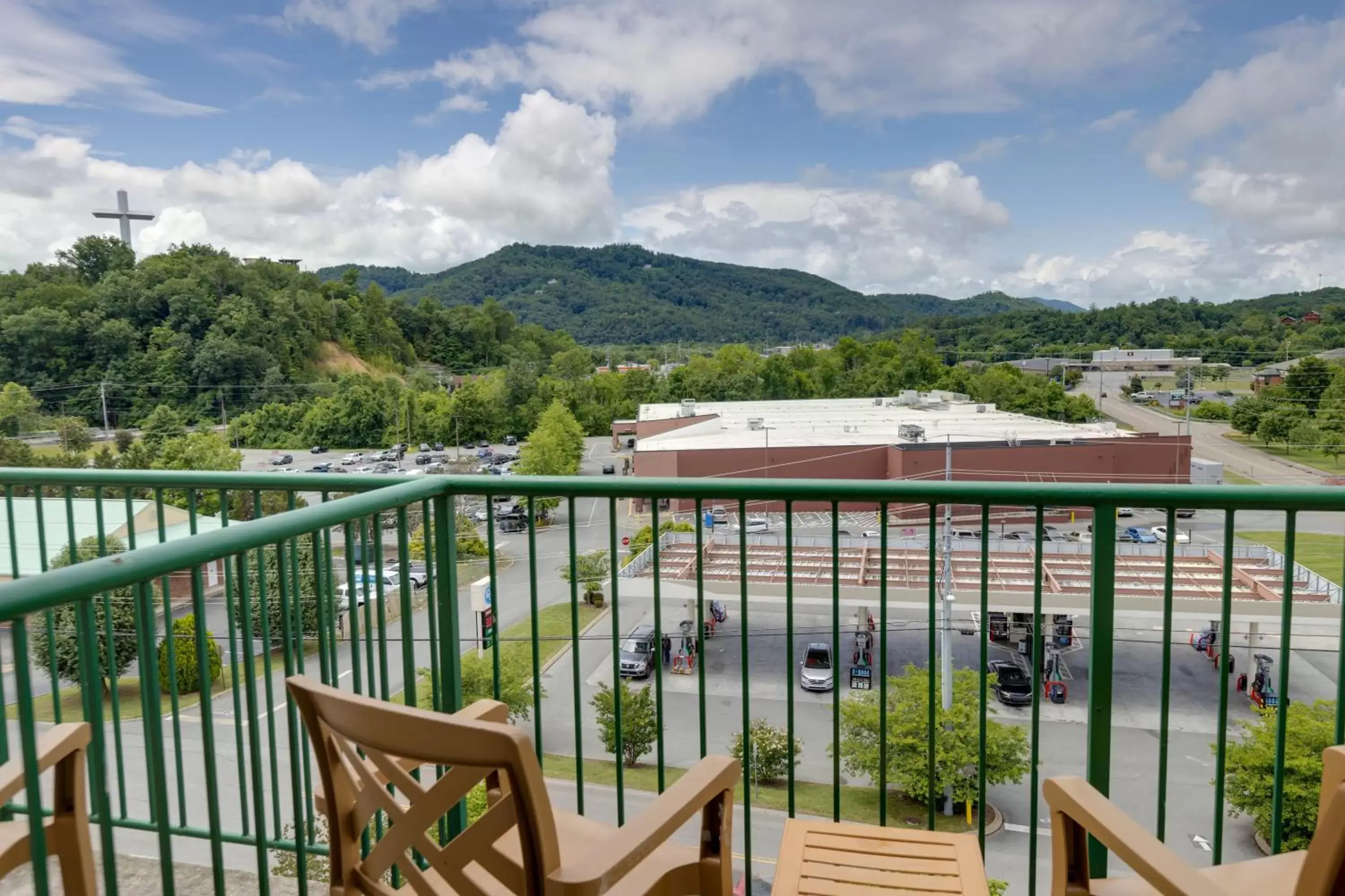 Balcony/Terrace in Park Grove Inn