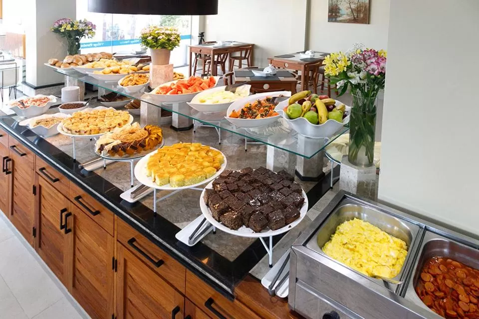 Breakfast in Village Paraíso