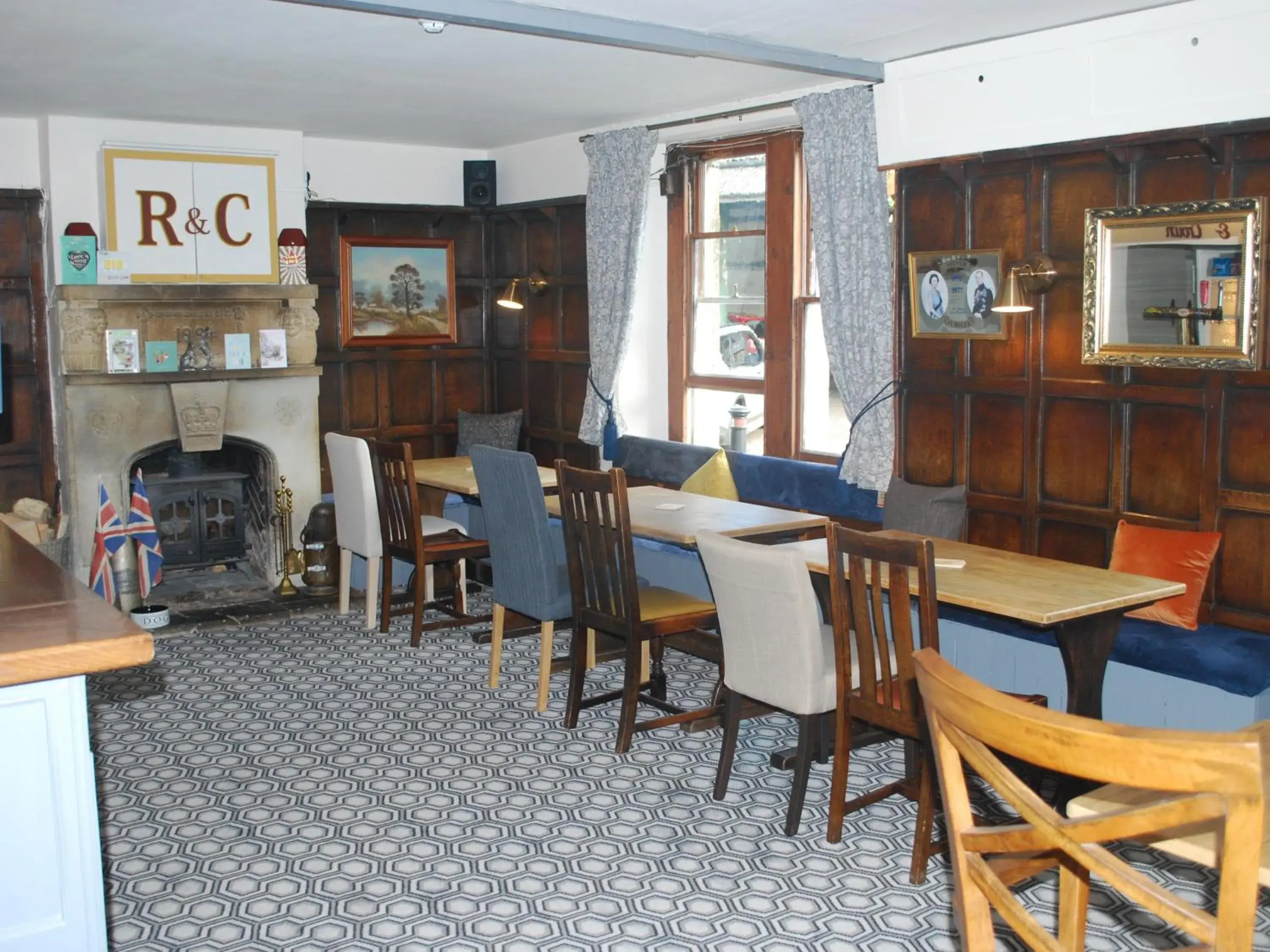 Lounge or bar, Restaurant/Places to Eat in Rose and Crown Bath