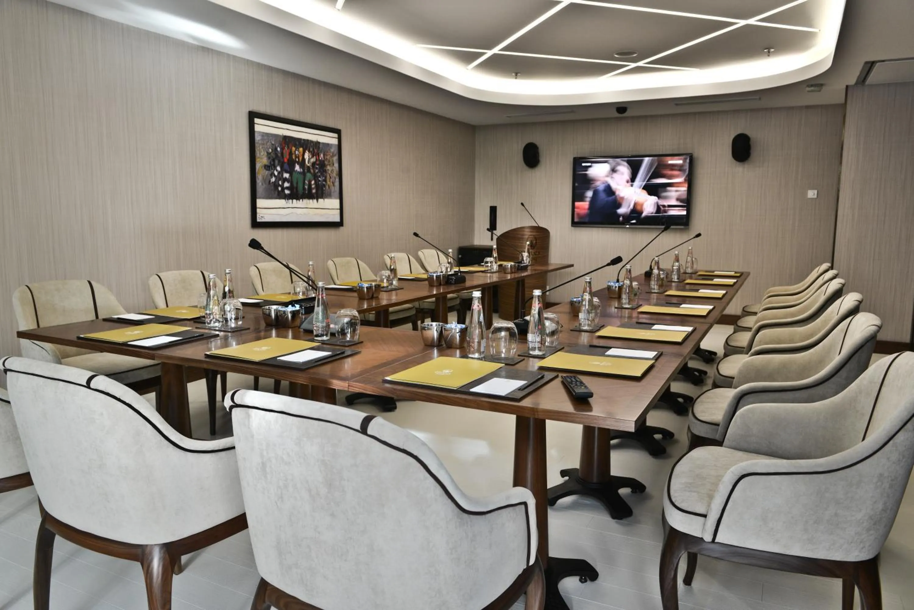 Business facilities in Warwick Ankara