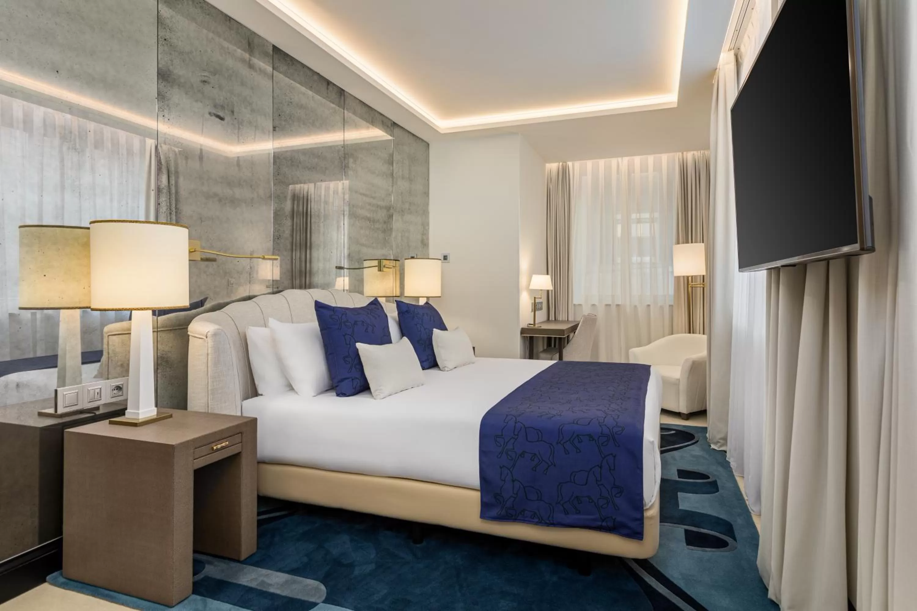 Bed in Room Mate Collection Filippo, Rome-Fontana di Trevi