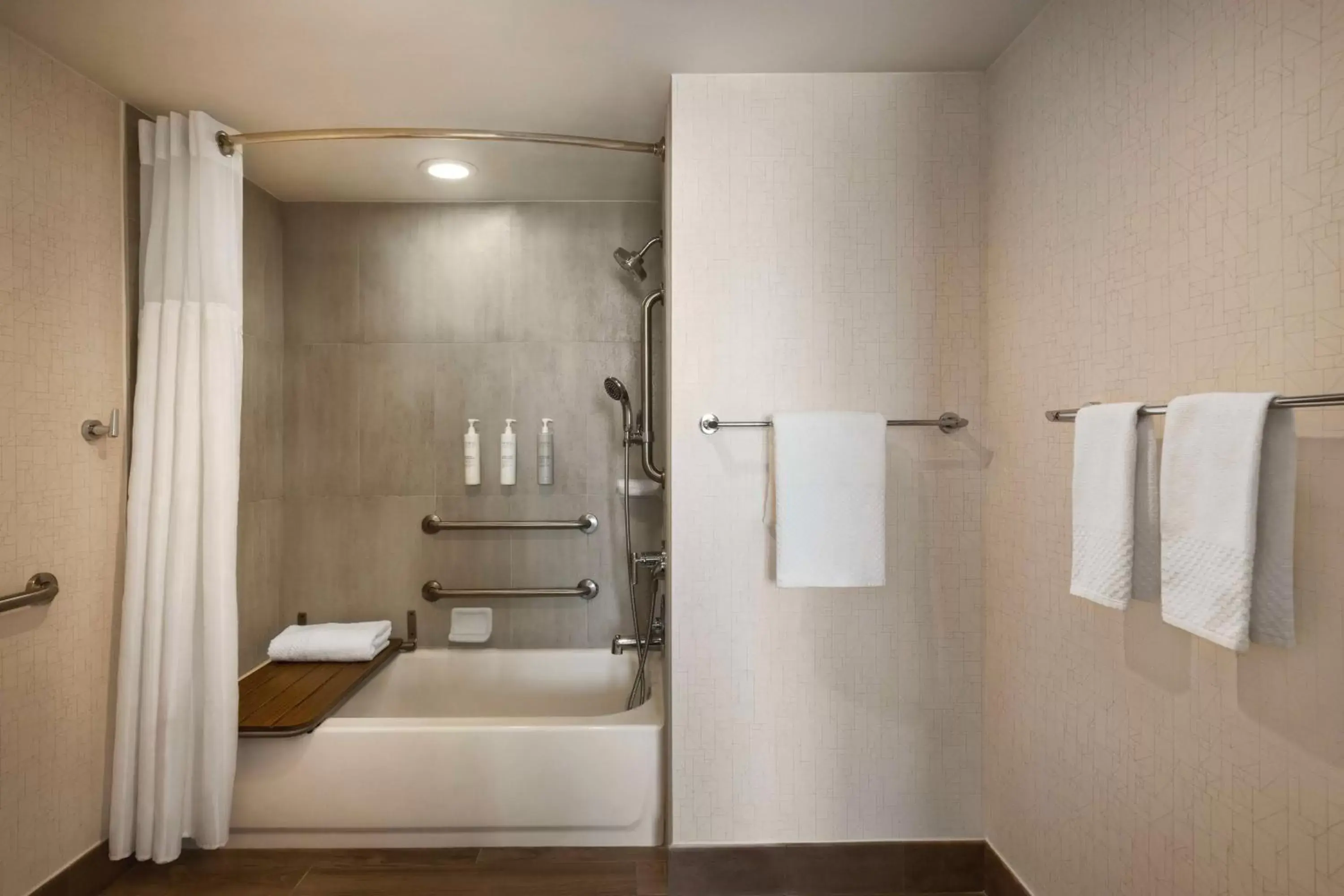 Bathroom in Embassy Suites by Hilton Miami International Airport