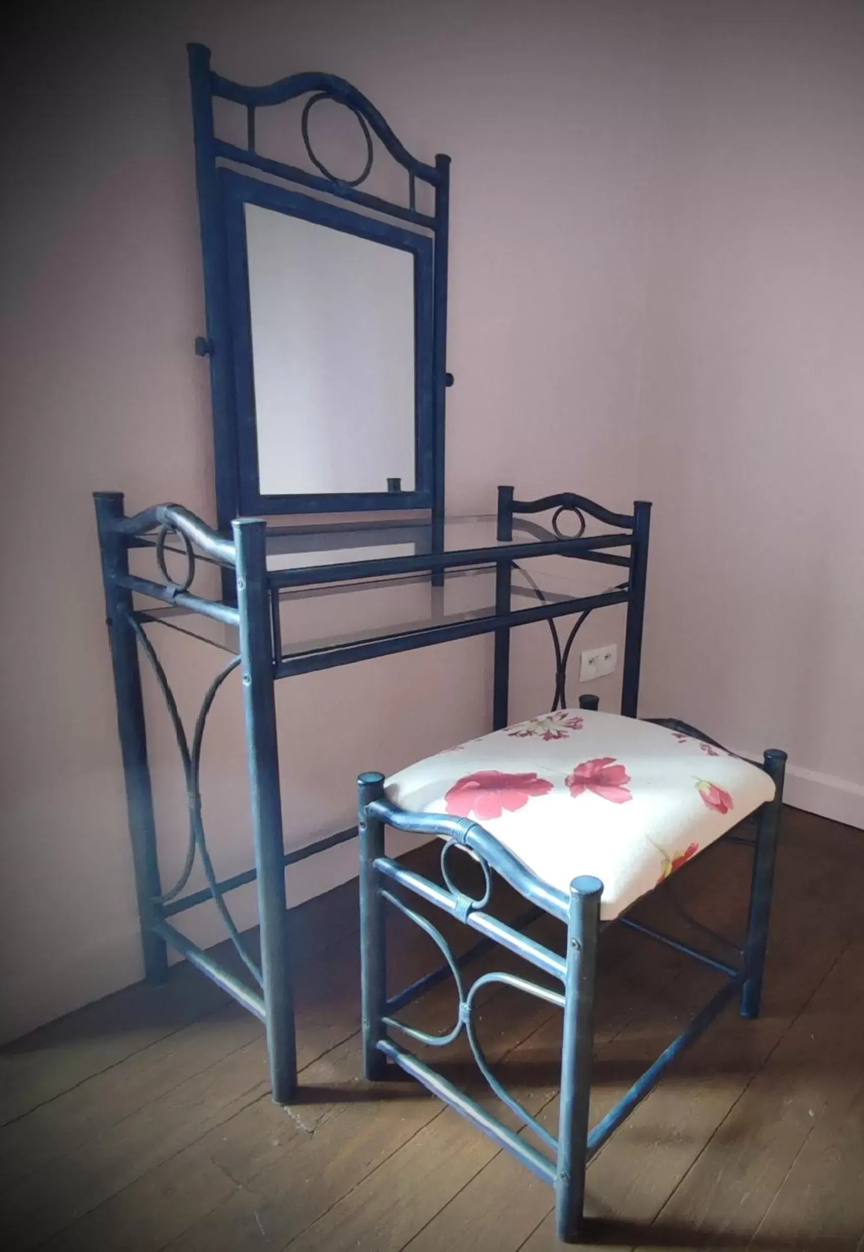 Bunk Bed in Château Saint-Martin