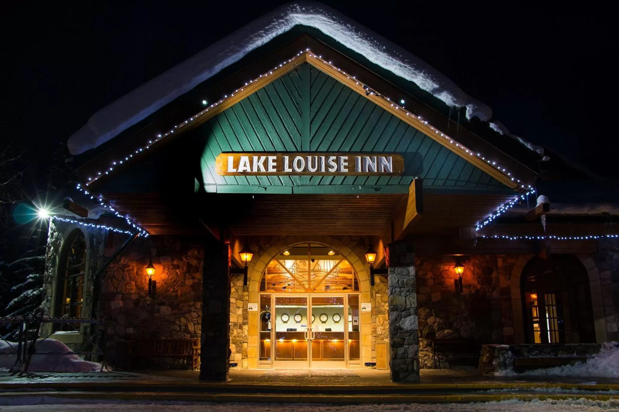Property building in Lake Louise Inn