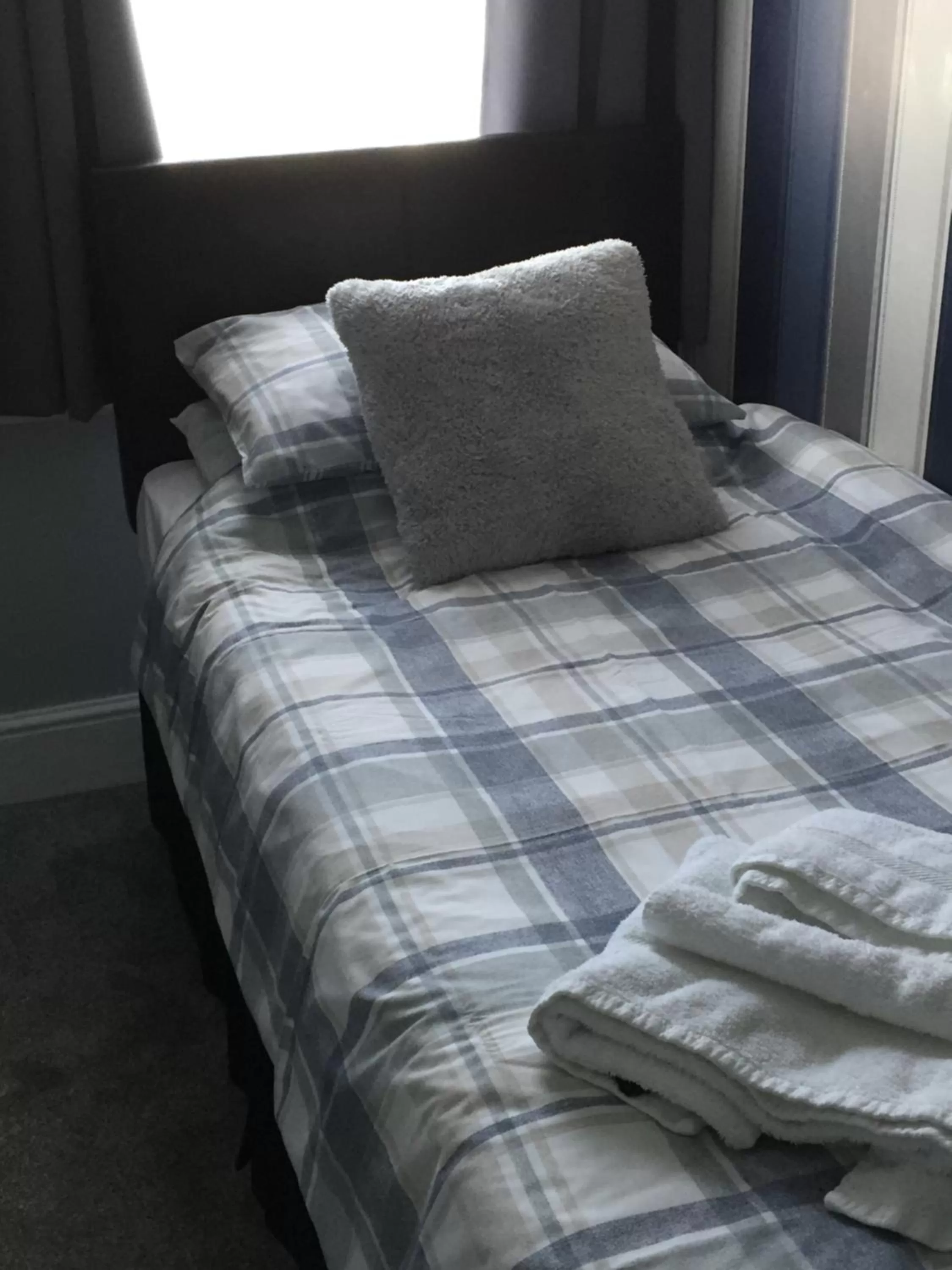 Bedroom, Bed in Inglewood Guest House