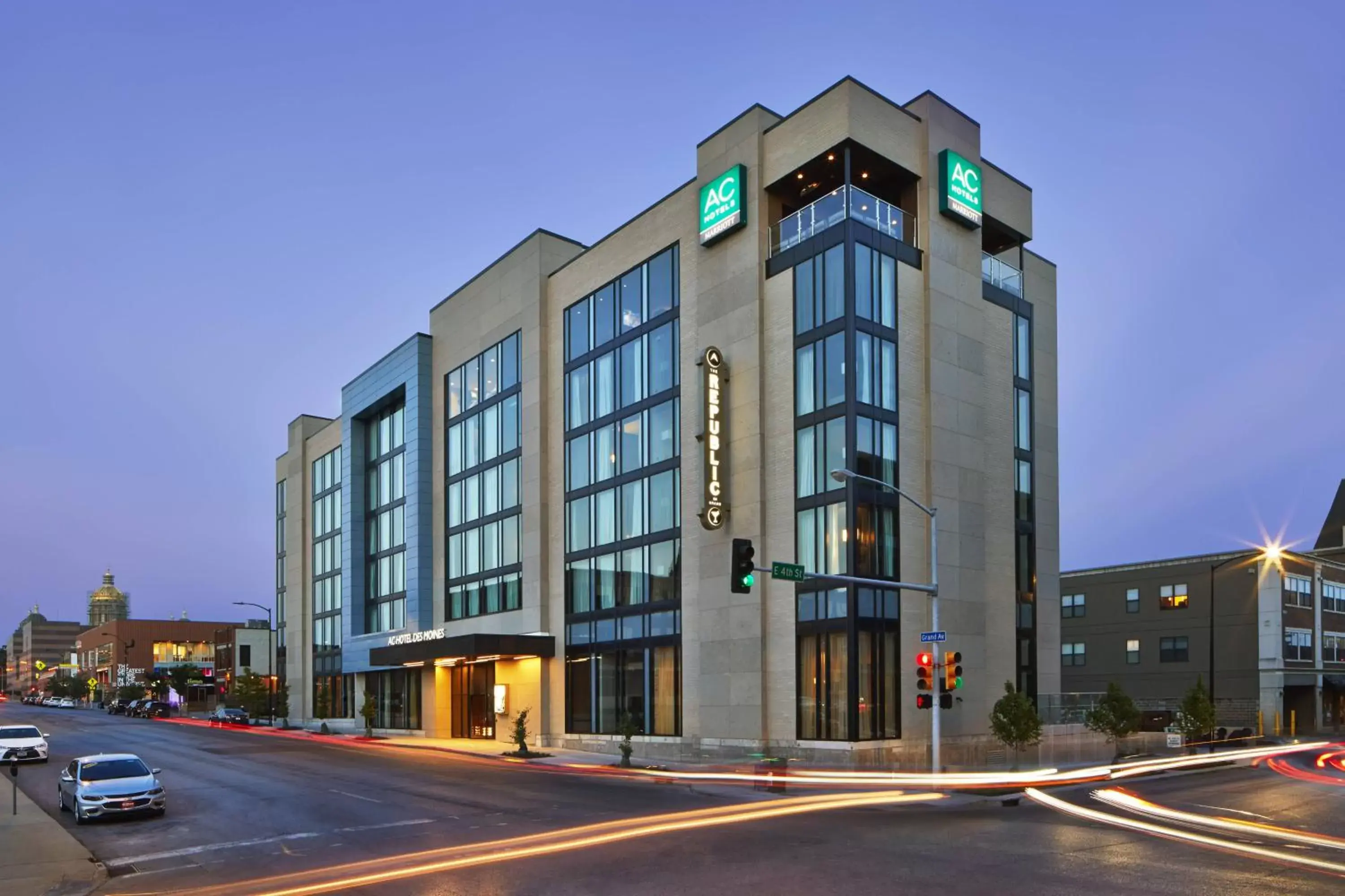 Property Building in AC Hotel by Marriott Des Moines East Village