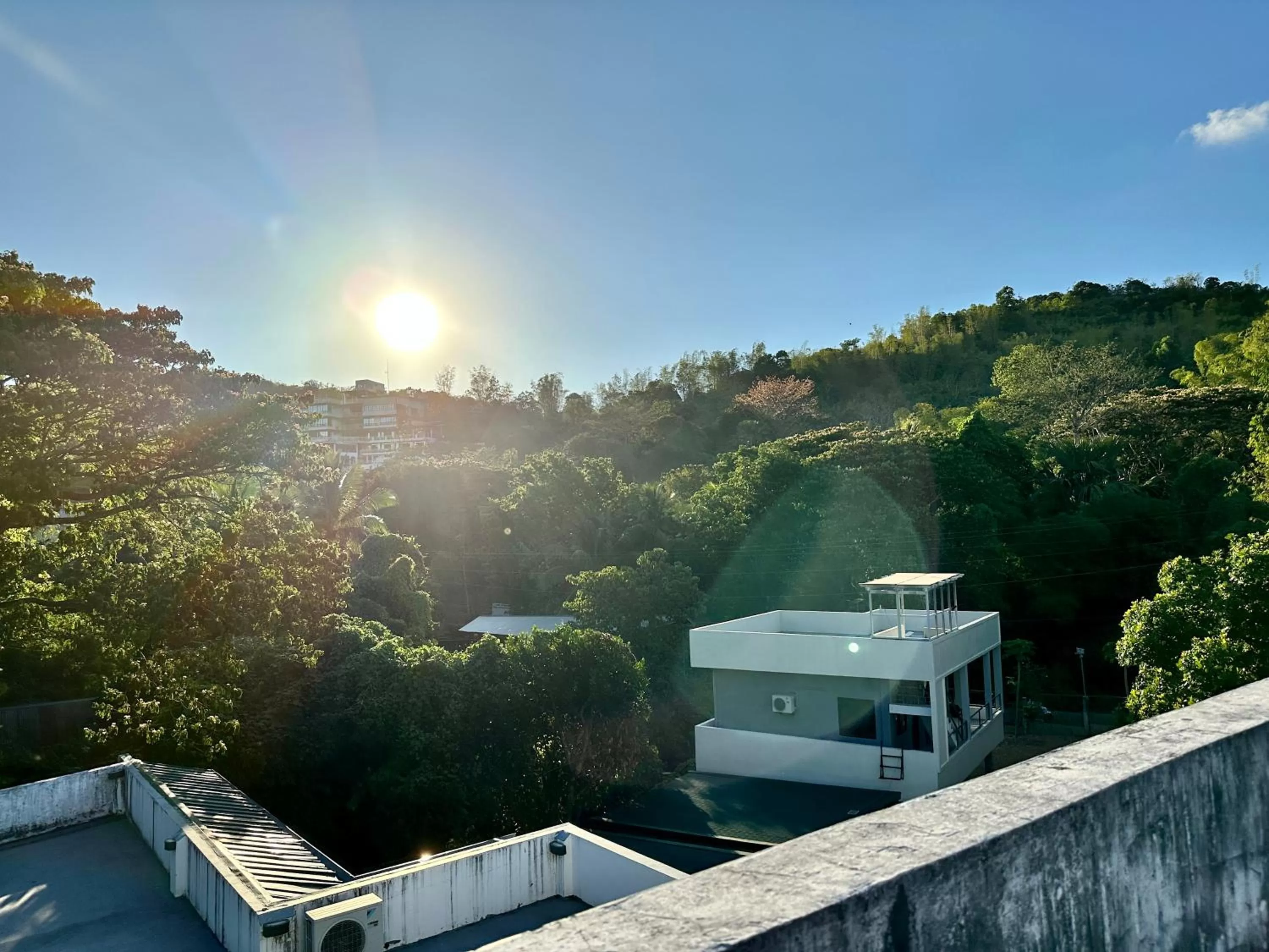 Day in Harbour Bliss Hotel