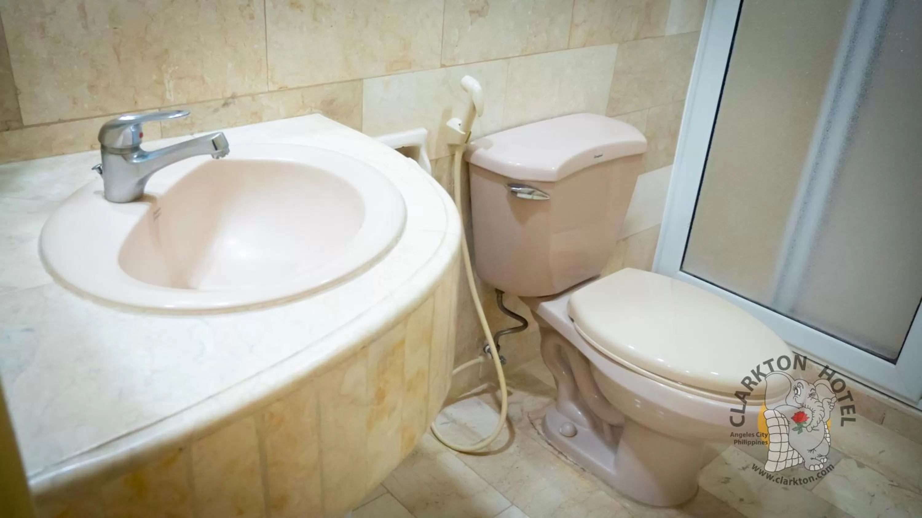 Clarkton Hotel Apartment