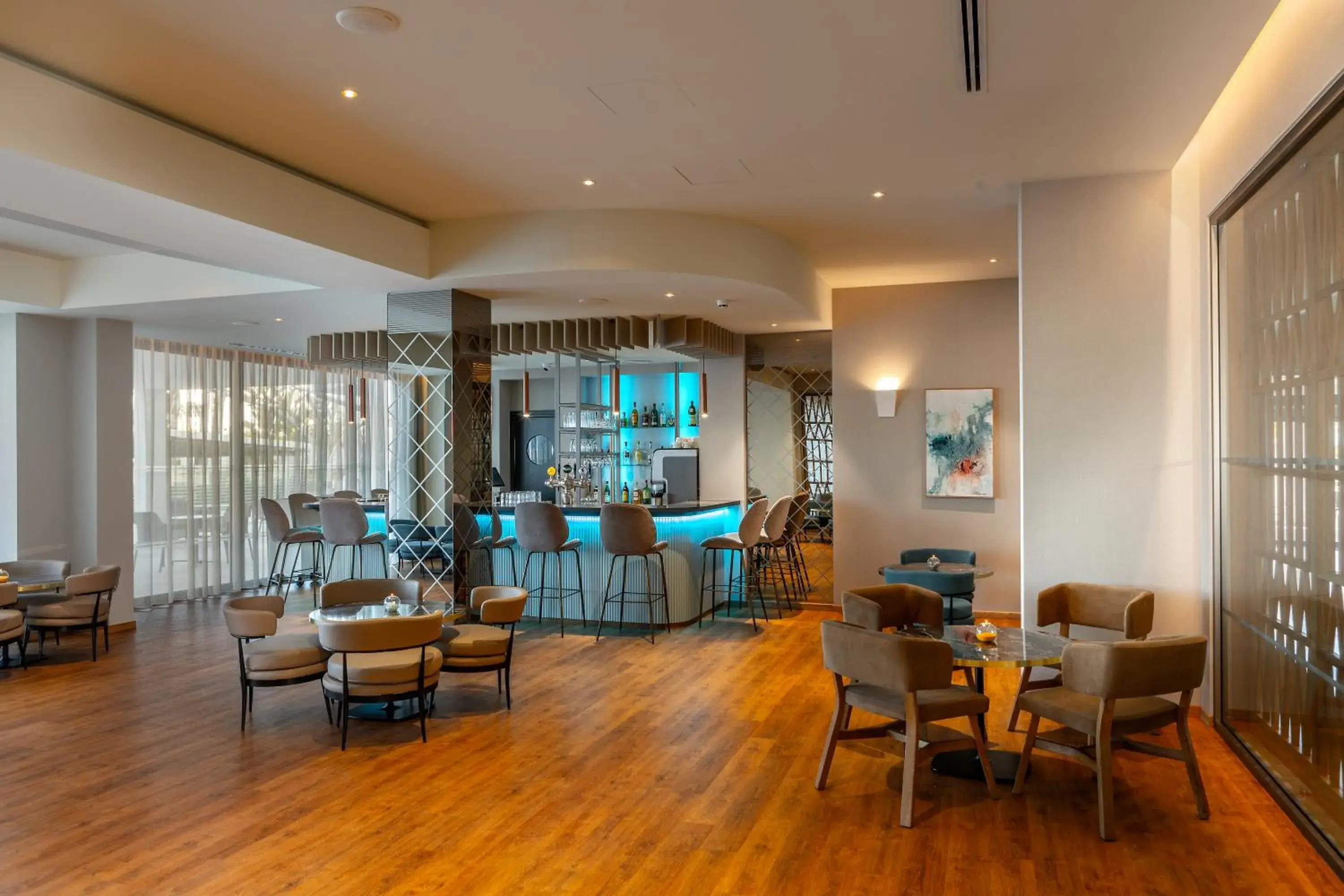 Lounge or bar, Seating Area in Faros Hotel