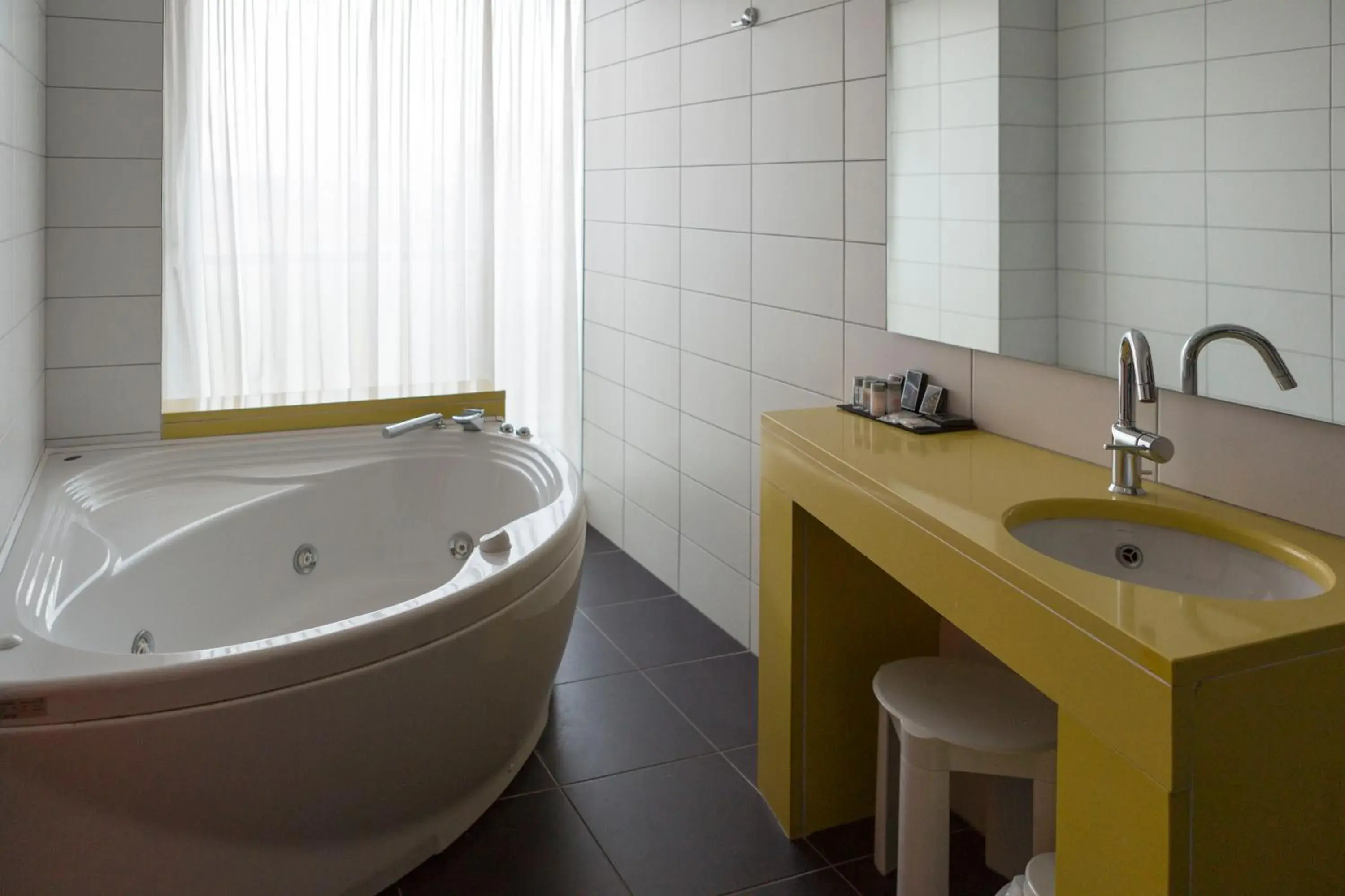 Bathroom in Klass Hotel
