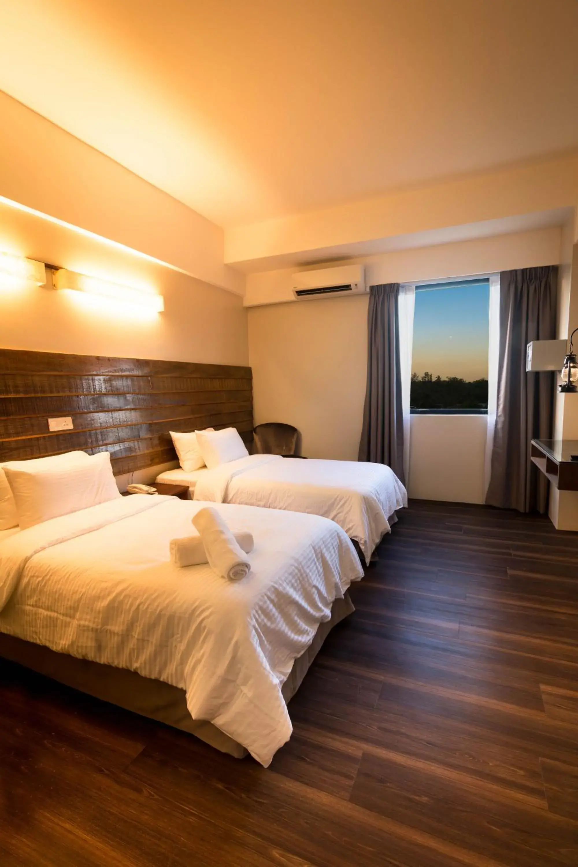 Bed in Mandurah Hotel