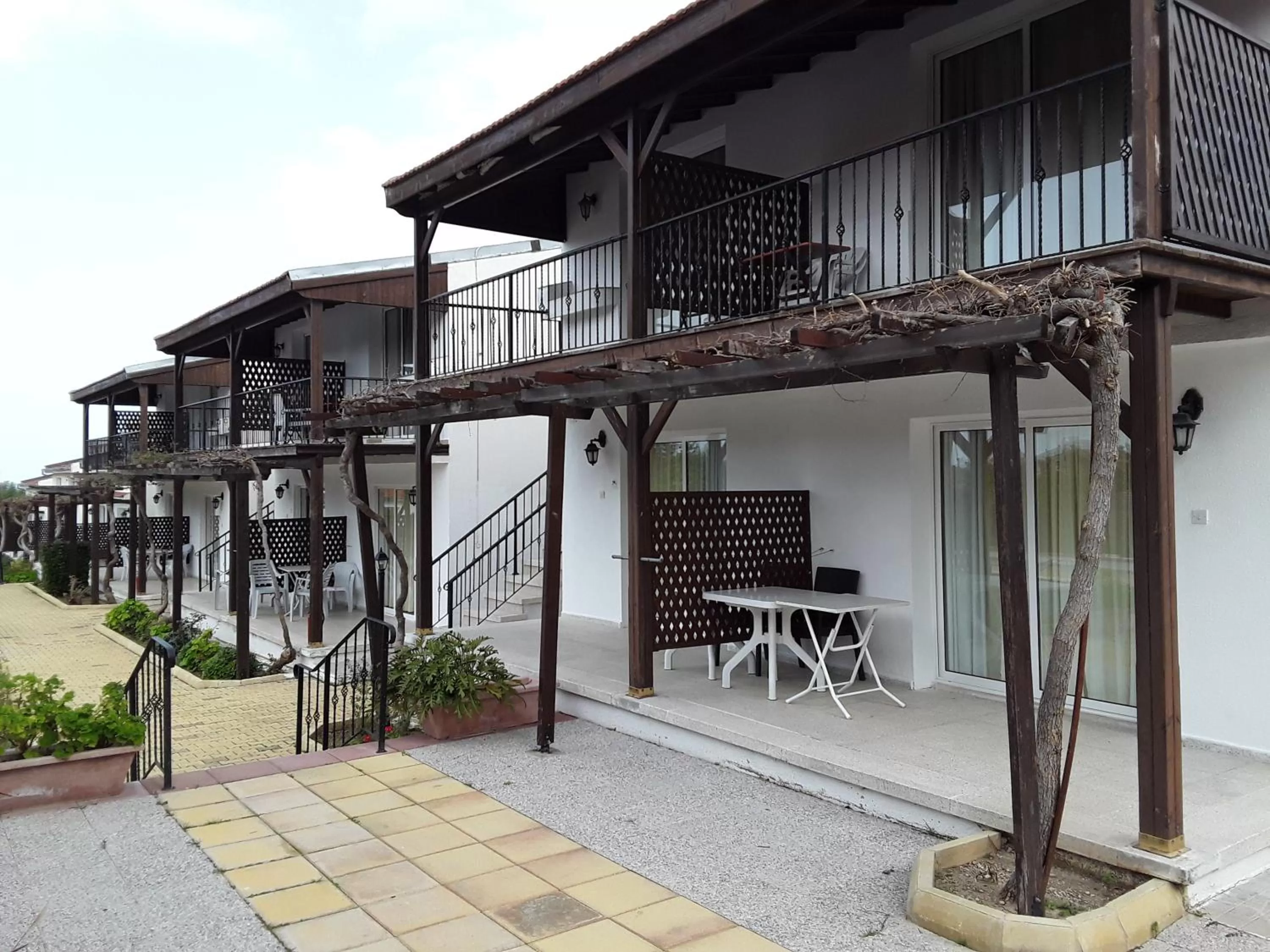 Patio in Citrus Tree Gardens