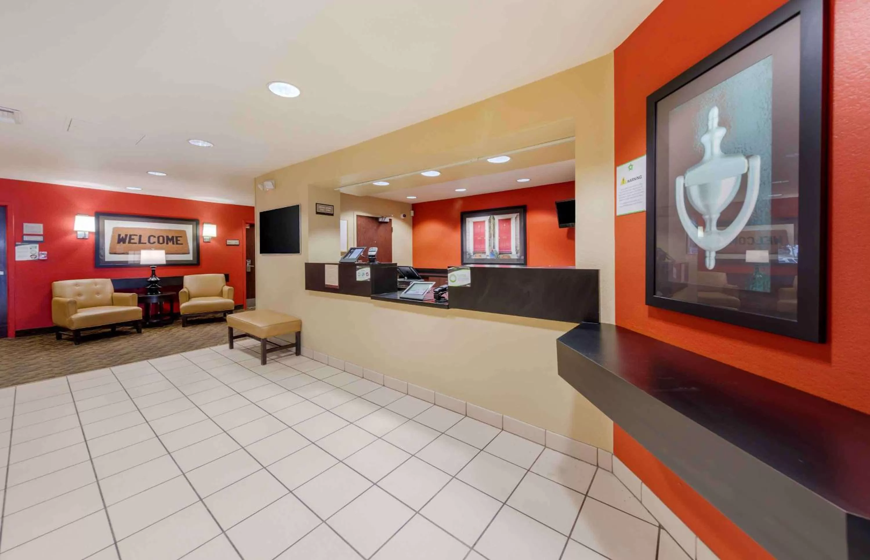 Lobby or reception in Extended Stay America Suites - Orange County - Huntington Beach