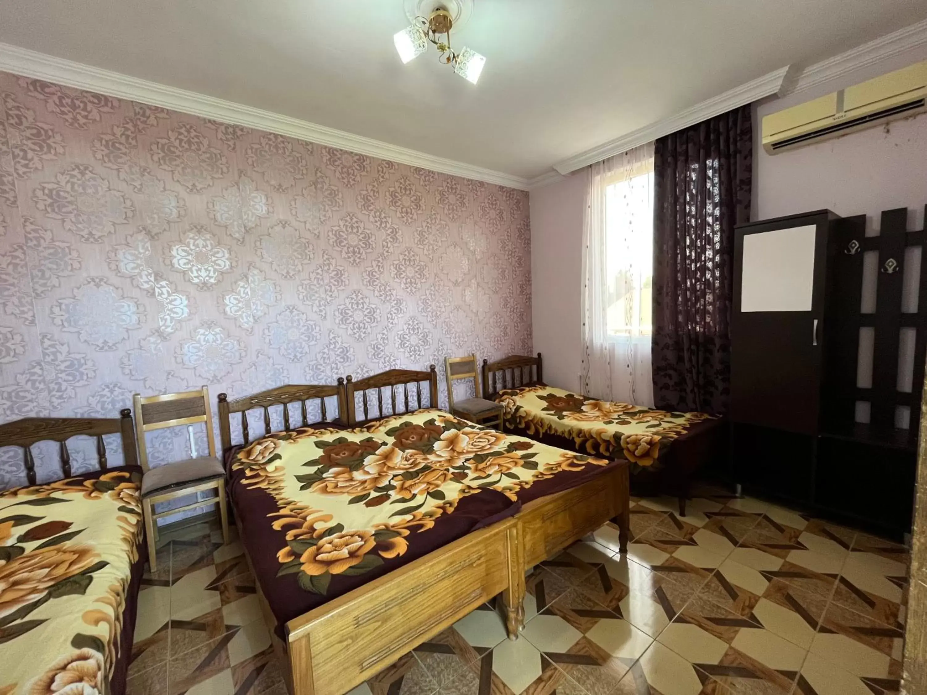Budget Double or Twin Room in GUKA hotel! Budget Double or Twin Room in GUKA hotel!