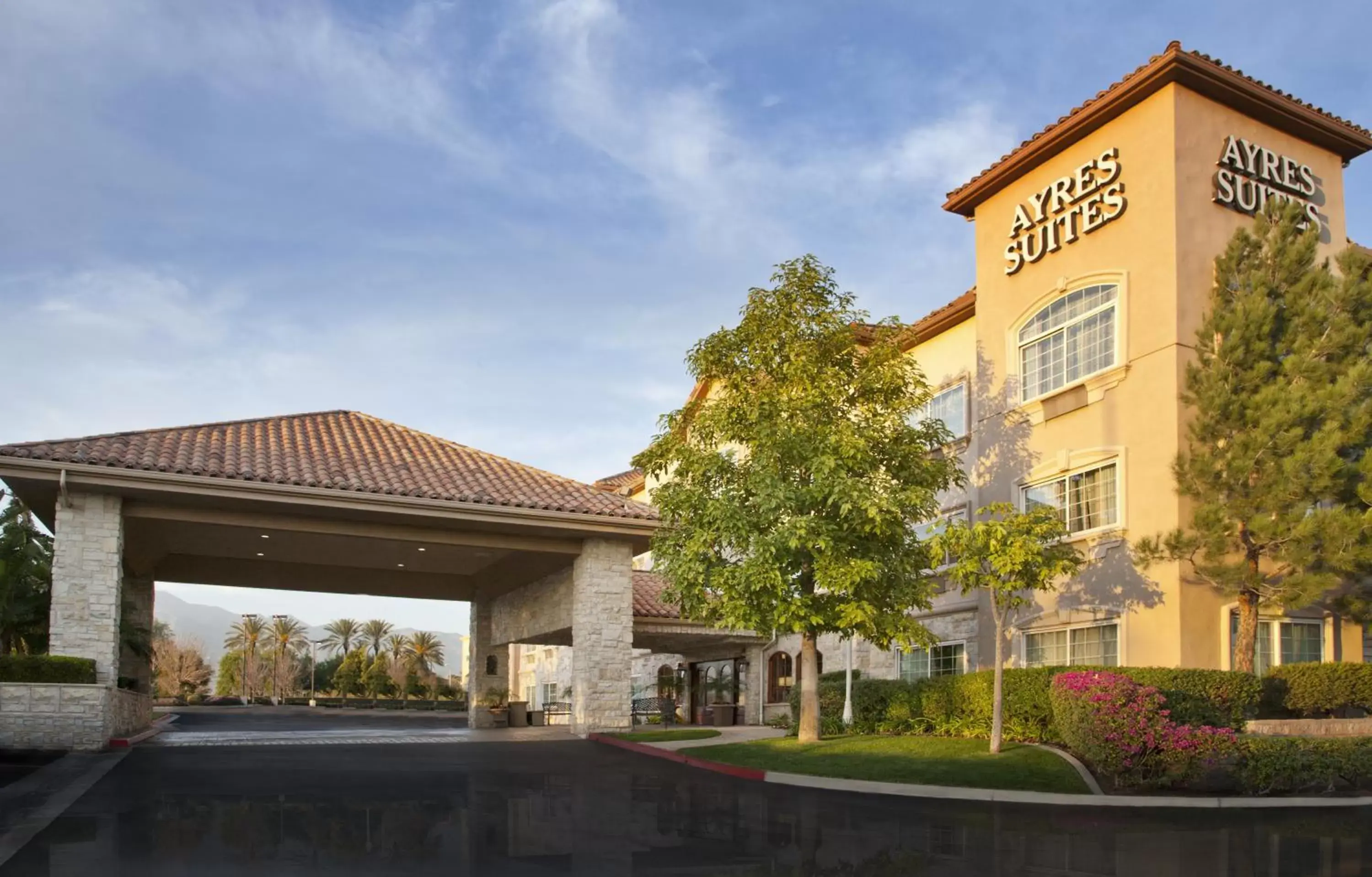 Facade/entrance, Property Building in Ayres Suites Ontario at the Mills Mall - Rancho Cucamonga