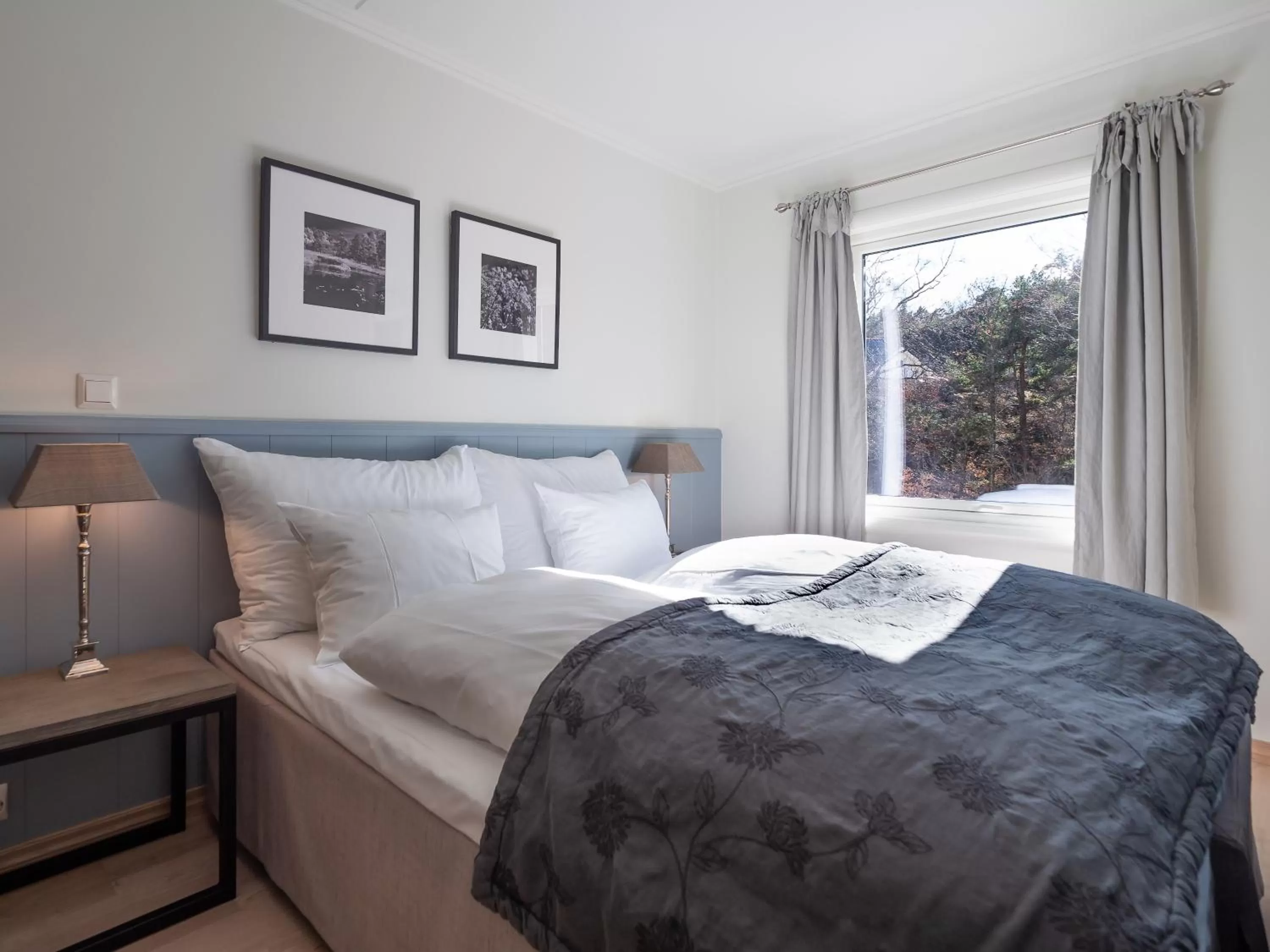 View (from property/room), Bed in Strand Hotel Fevik - by Classic Norway Hotels