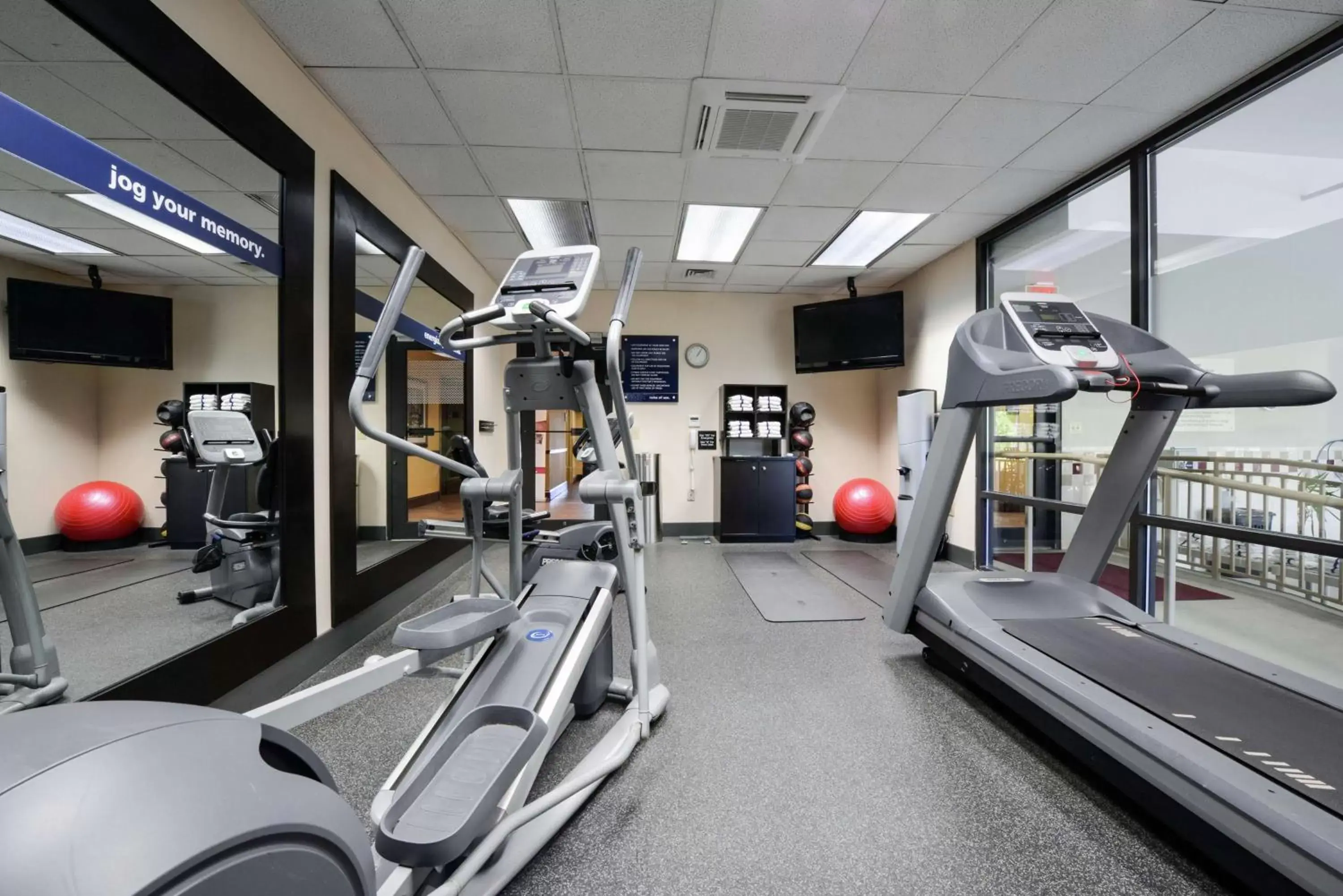 Fitness centre/facilities, Fitness Center/Facilities in Hampton Inn Waynesboro/Stuarts Draft