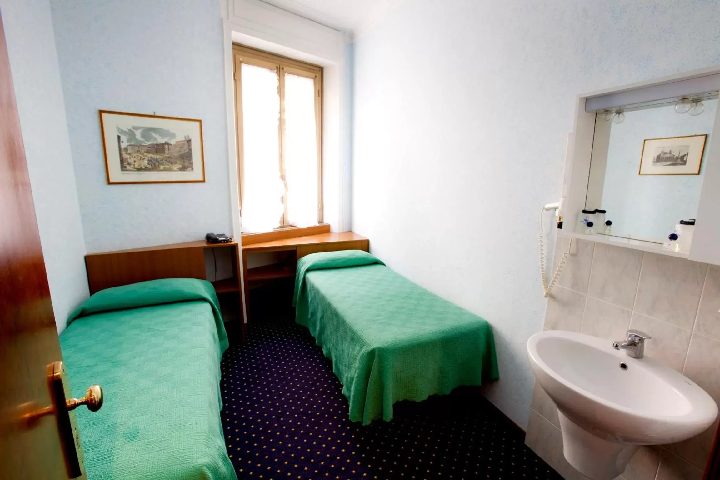 Bedroom in Hotel Adriatic