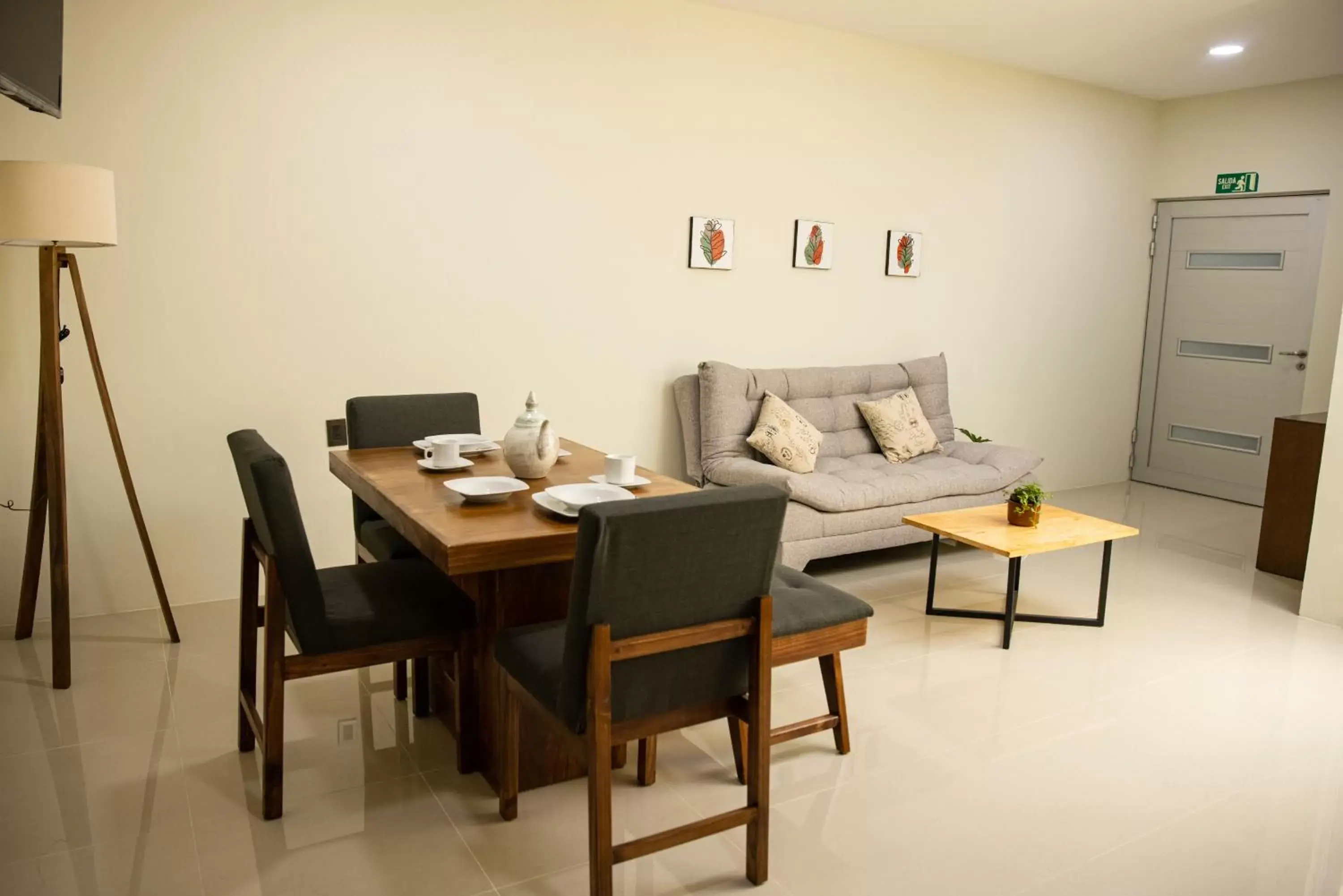 Living room, Dining Area in Hotel Casa Jima Agave