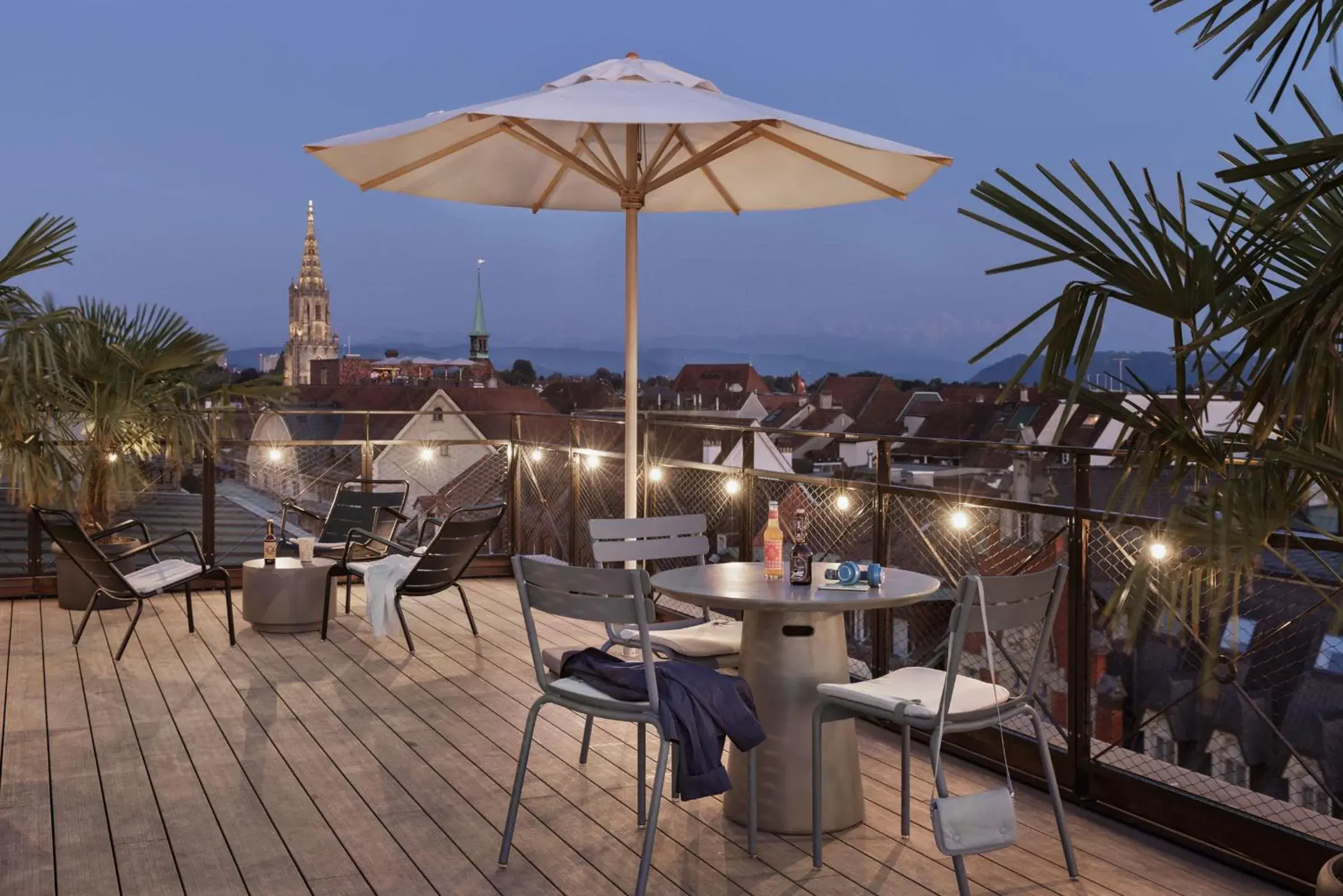 Balcony/Terrace, Restaurant/Places to Eat in Stay KooooK Bern City - Online Check In