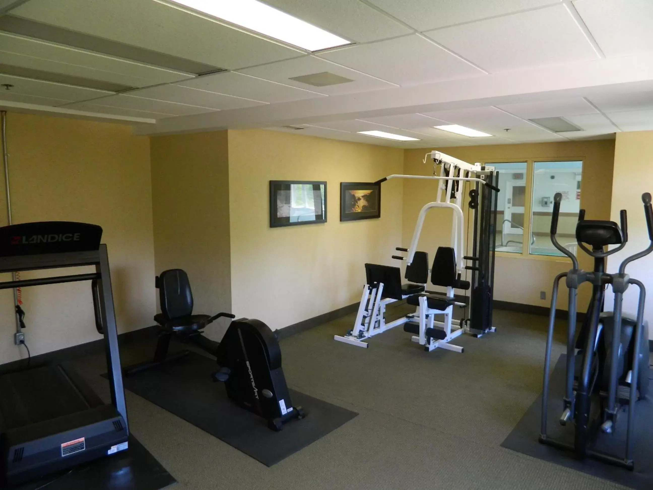 Fitness centre/facilities, Fitness Center/Facilities in Days Inn by Wyndham Orillia