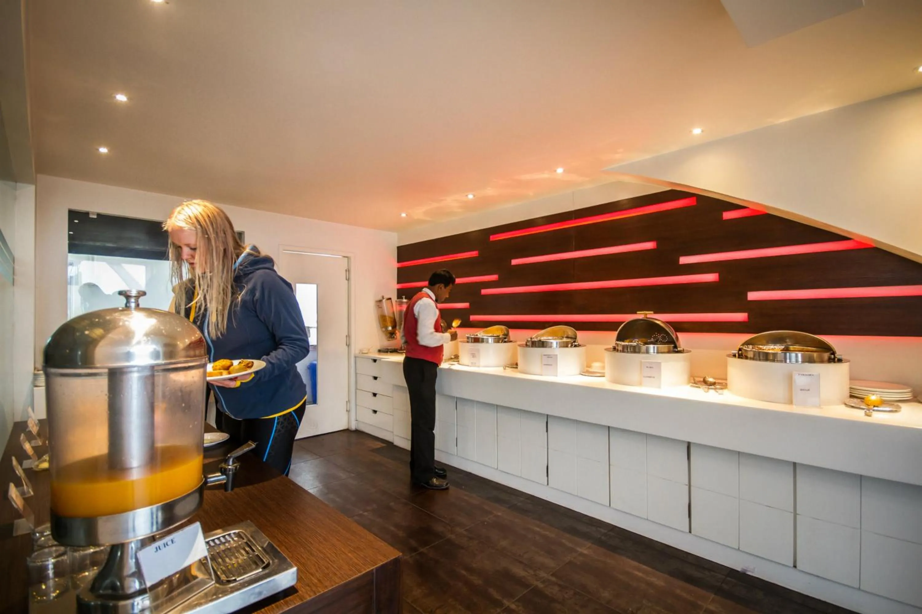 Restaurant/places to eat in Hotel Grand Godwin - Near New Delhi Railway Station - Paharganj