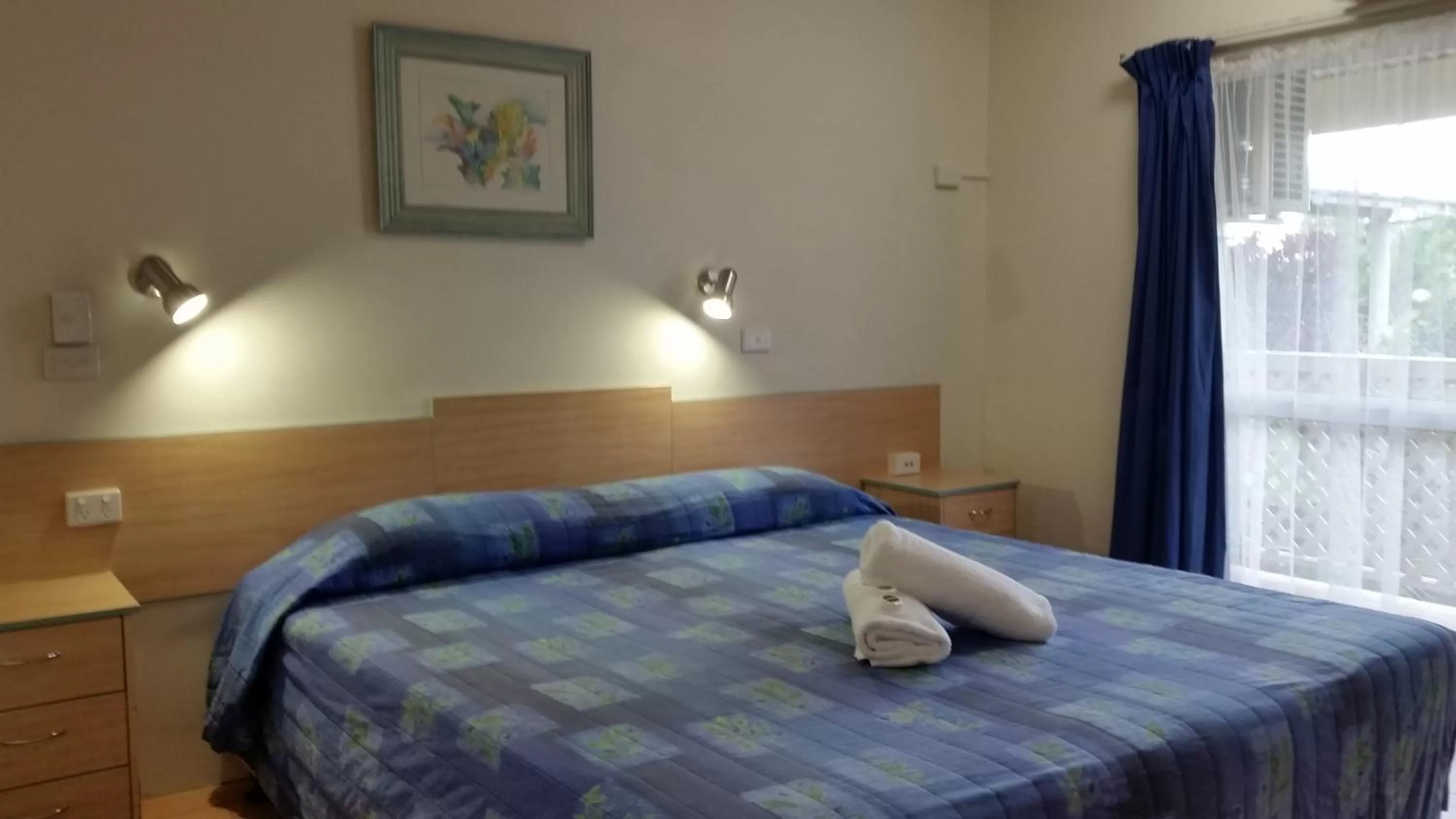 Bed in Cairns Gateway Resort