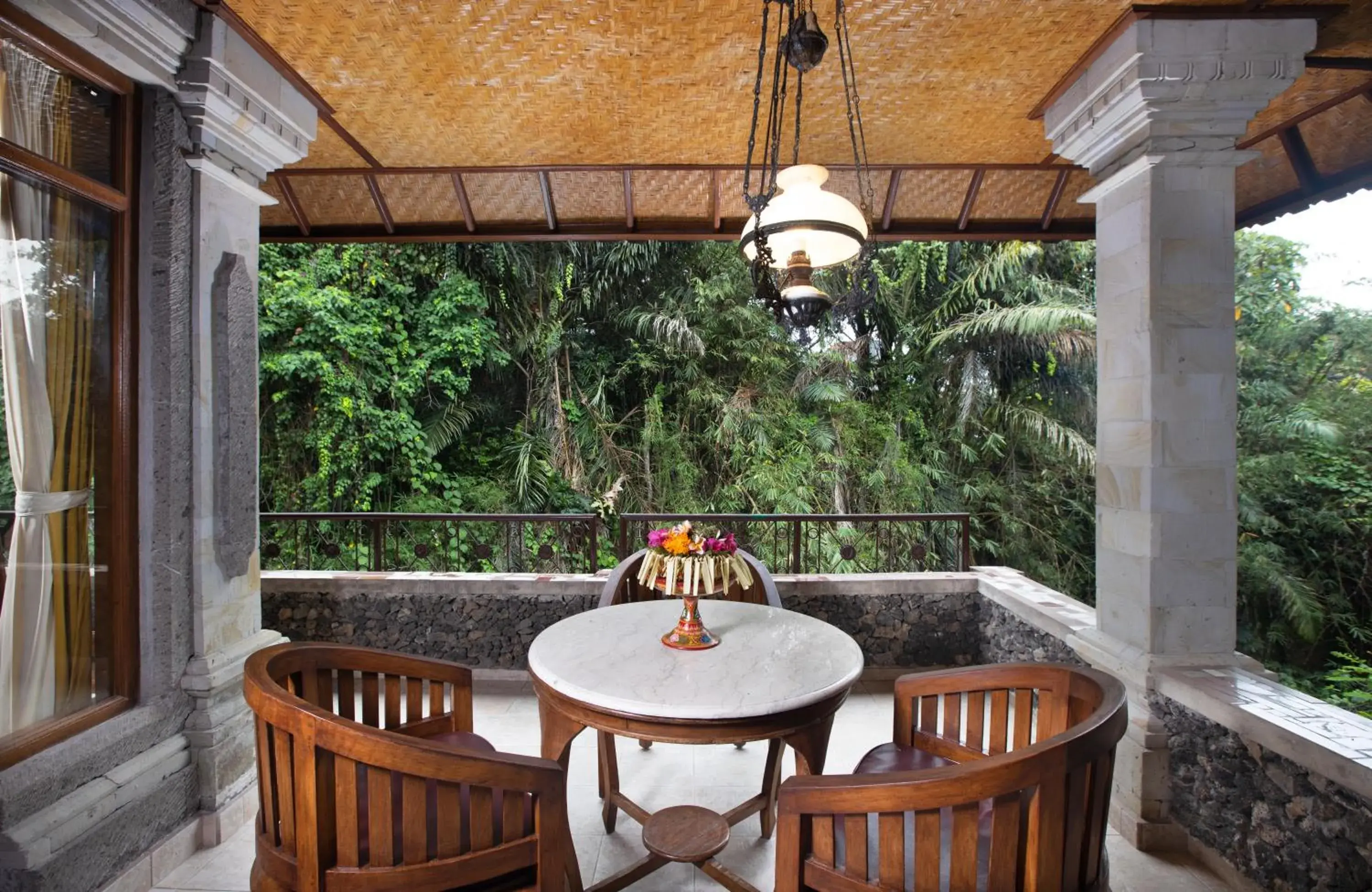 Patio in Ketut's Place Bed & Breakfast Ubud