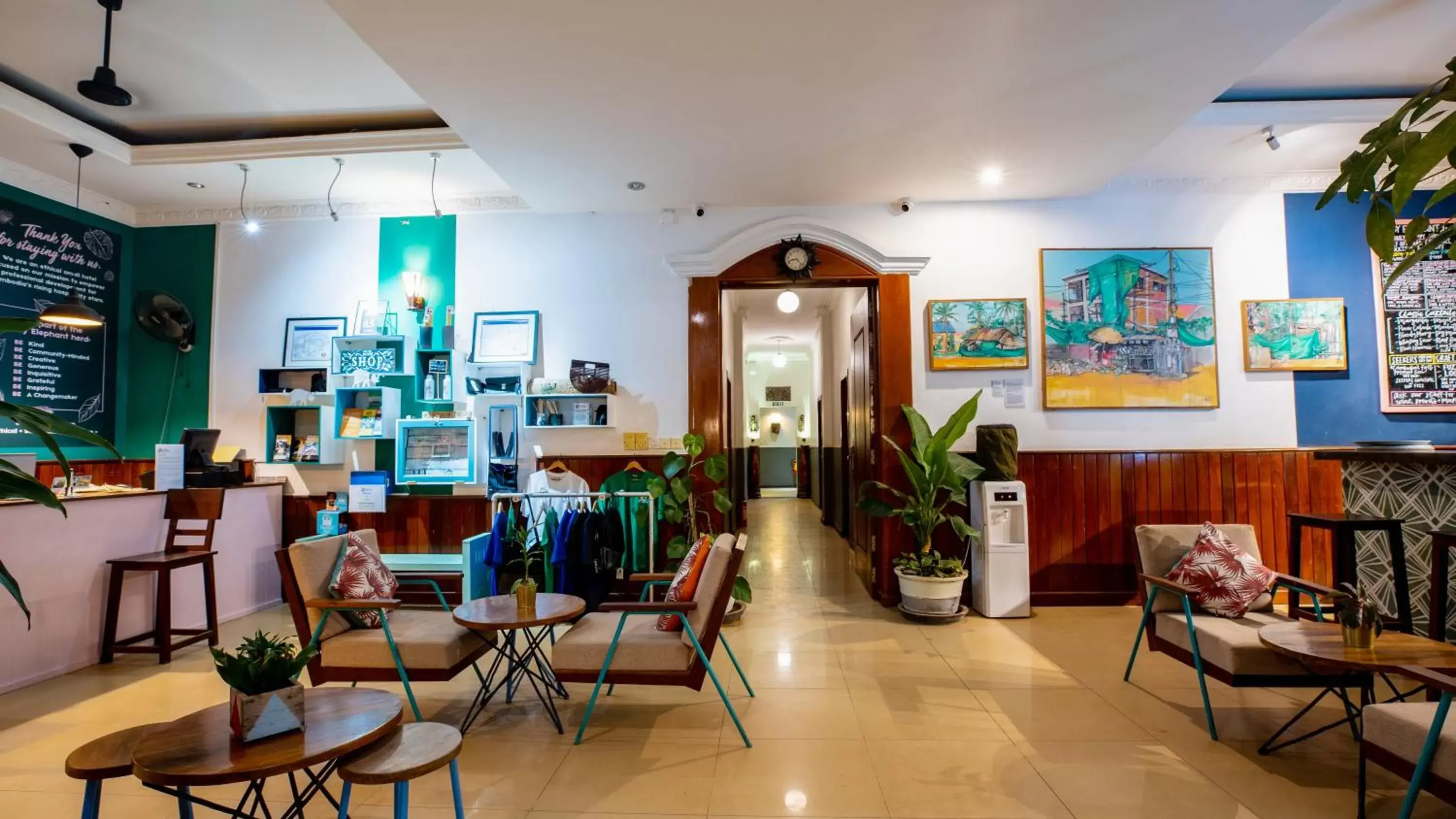 Lobby or reception, Restaurant/Places to Eat in Baby Elephant Boutique Hotel