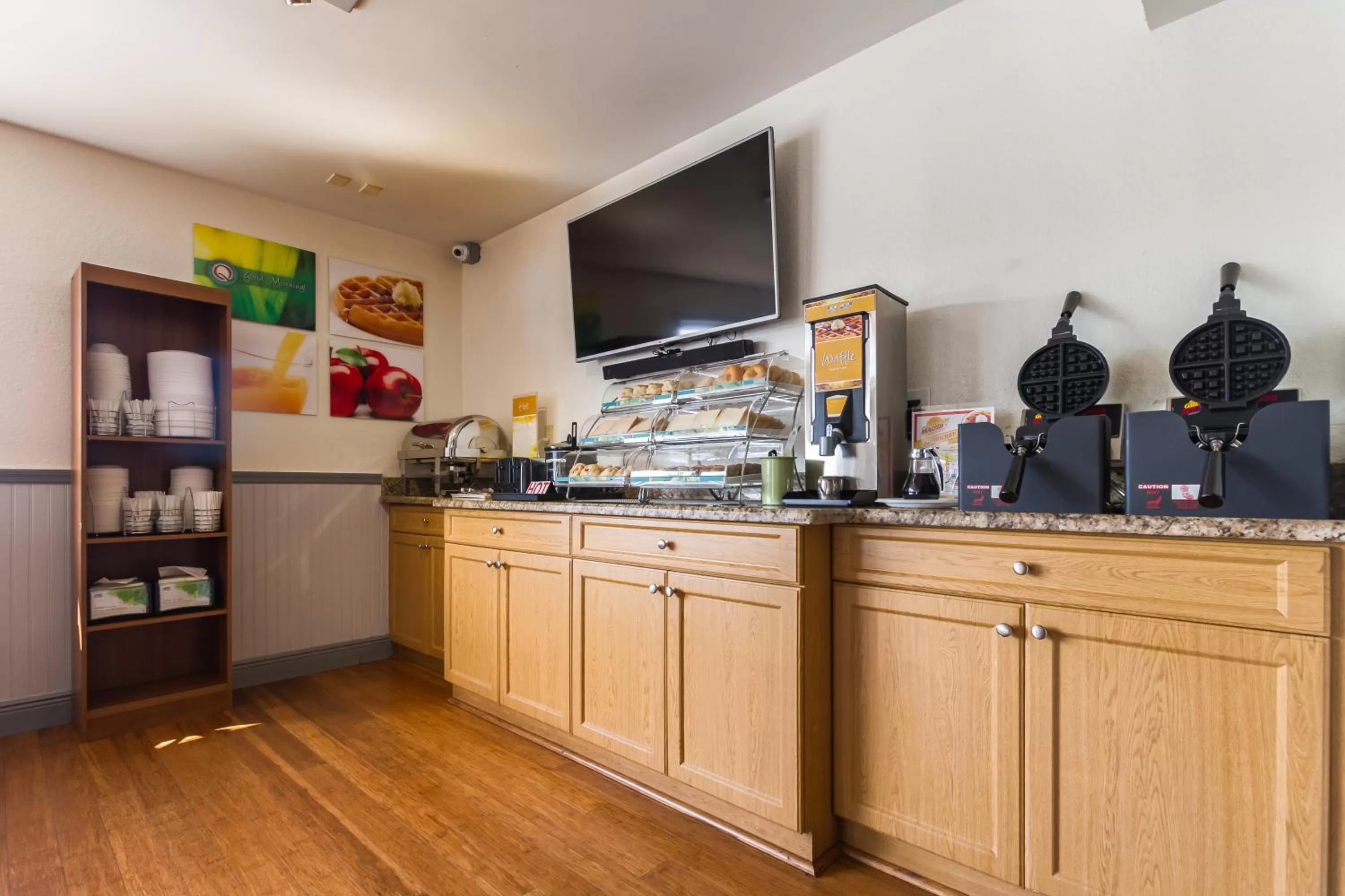 Breakfast in Quality Inn Florida City - Gateway to the Keys