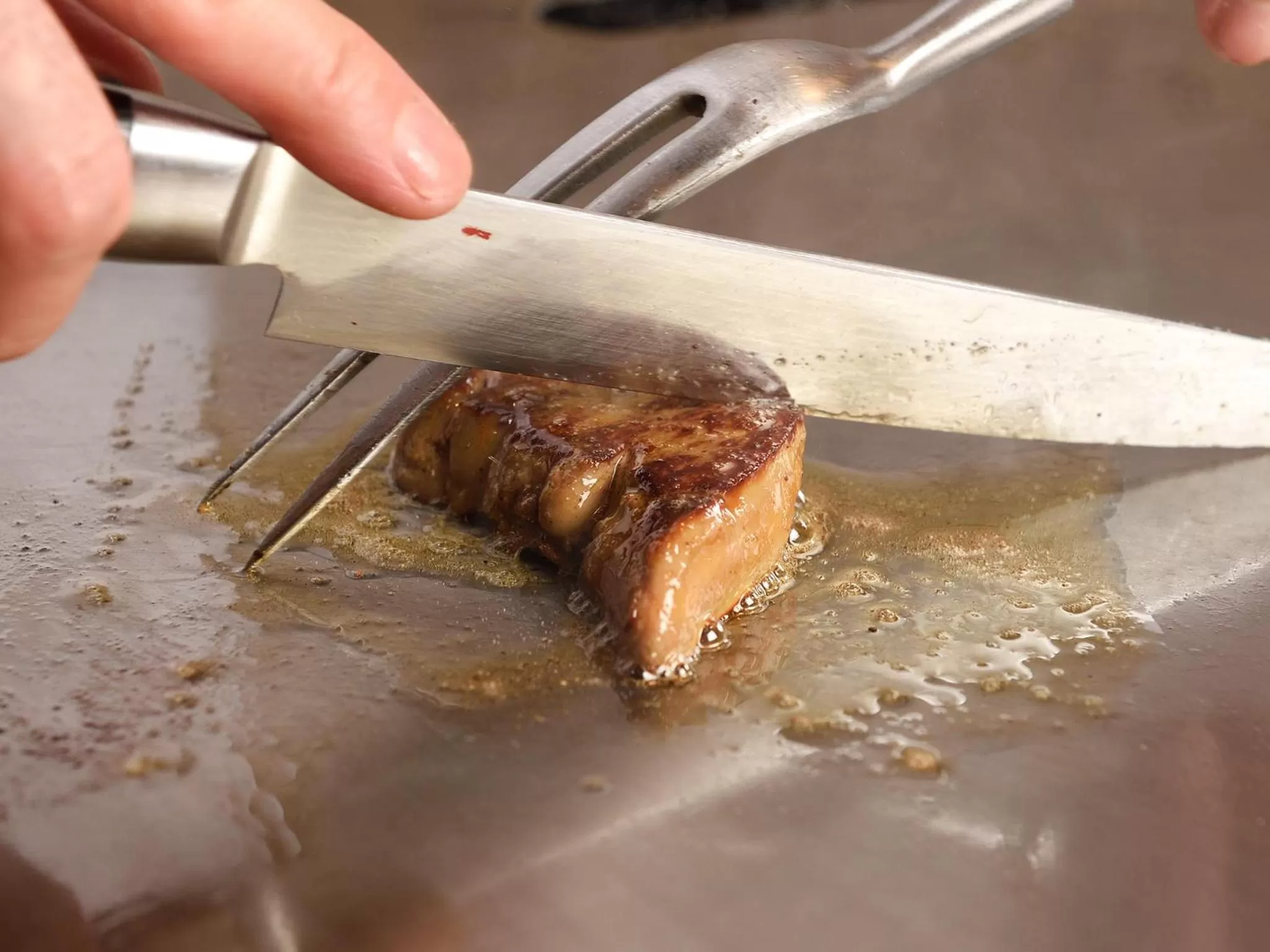 Restaurant/places to eat in Belmont Hotel