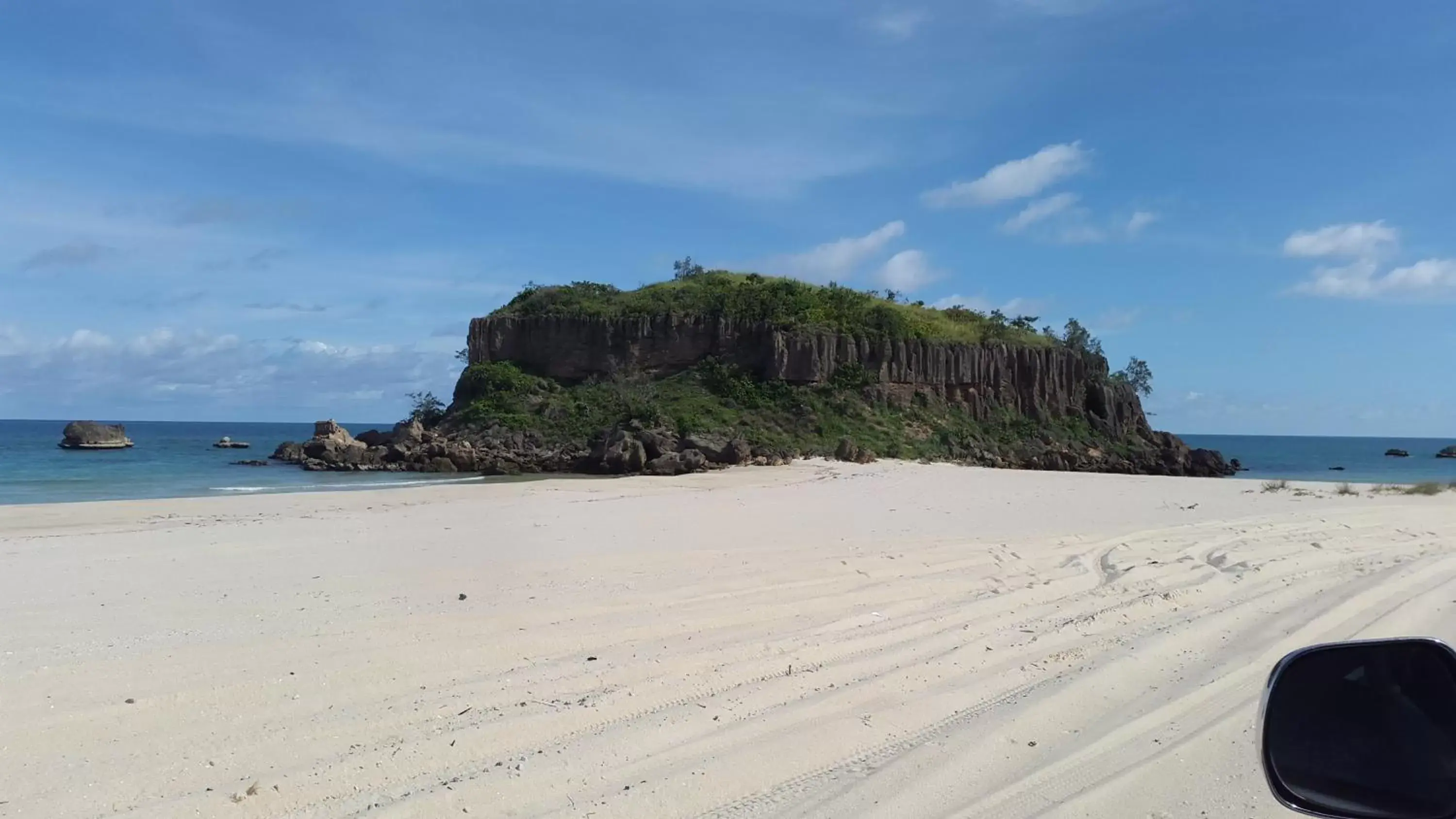 Natural landscape, Beach in Walkabout Lodge