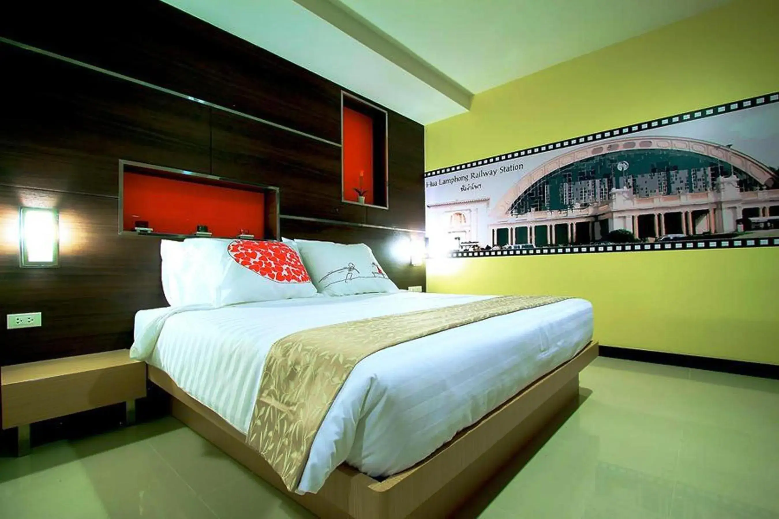 Bedroom, Bed in DS67 Suites Hotel