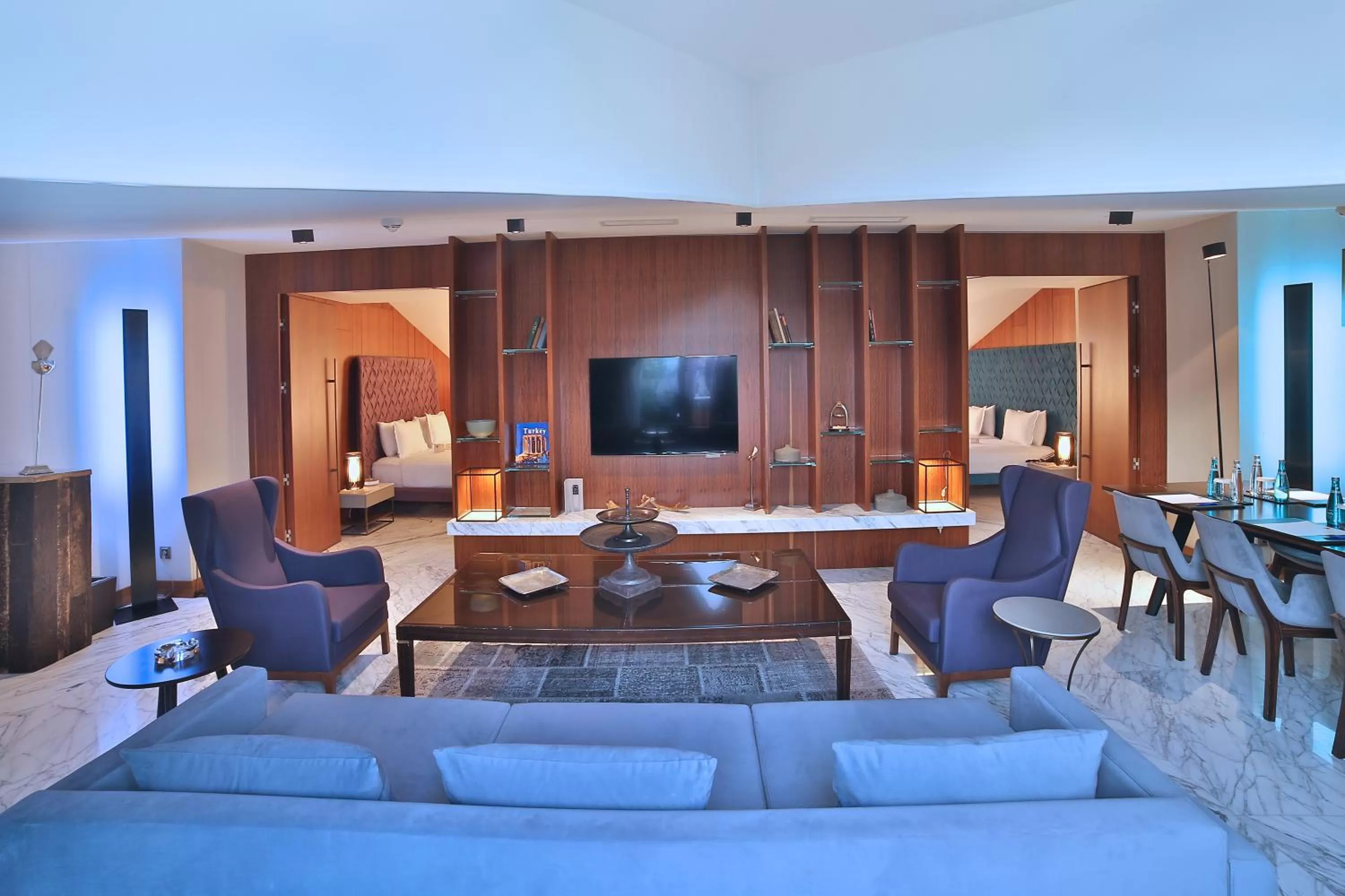 Family in Dosso Dossi Hotels & SPA Downtown