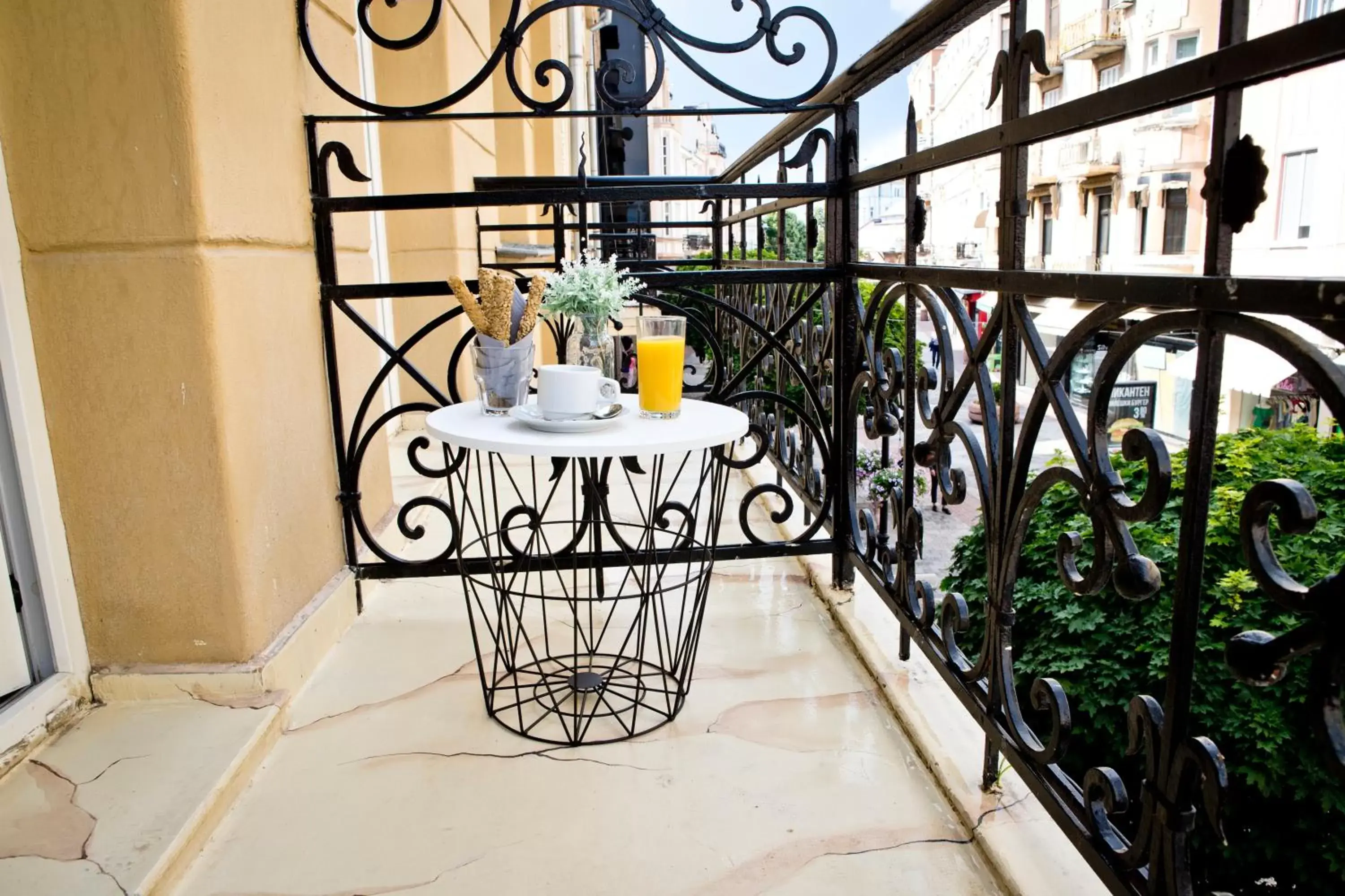 Property building in Plovdiv City Center Hotel Property building in Plovdiv City Center Hotel