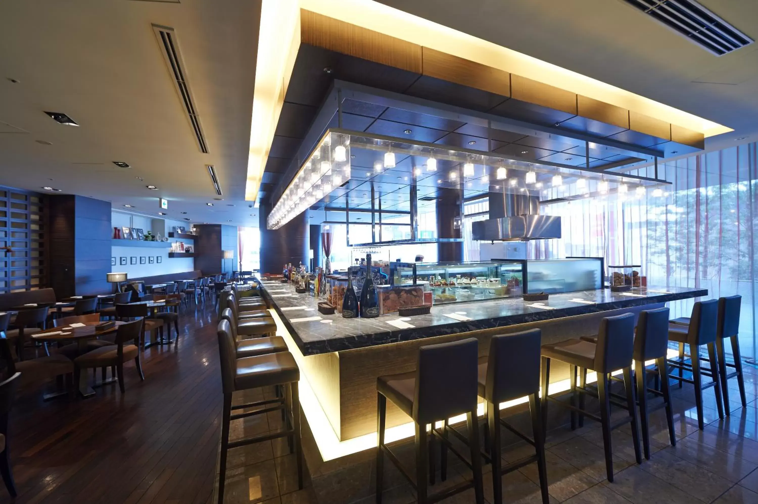 Lounge or bar, Restaurant/Places to Eat in Hotel Sunroute Plaza Shinjuku