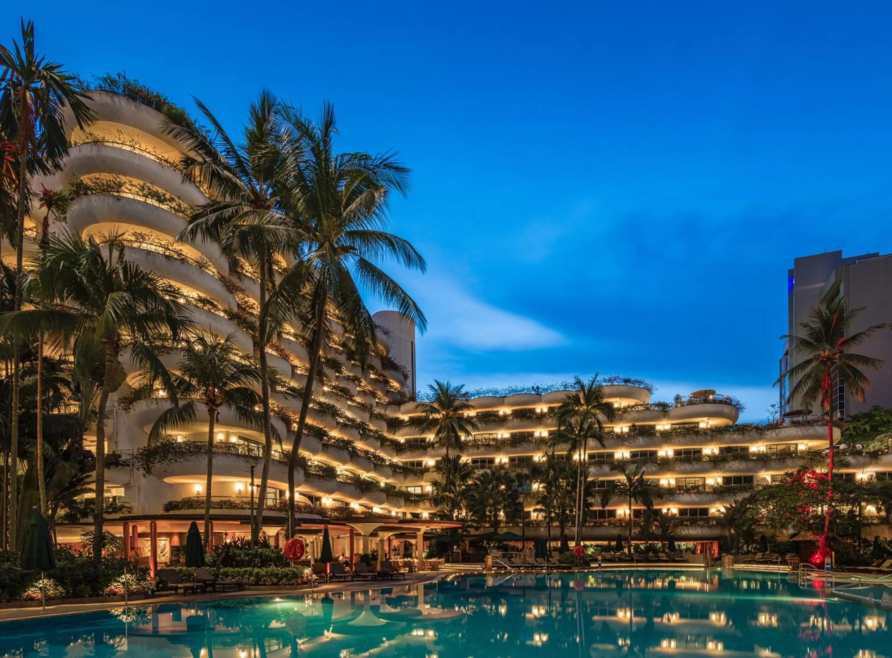 Night in Shangri-La Singapore