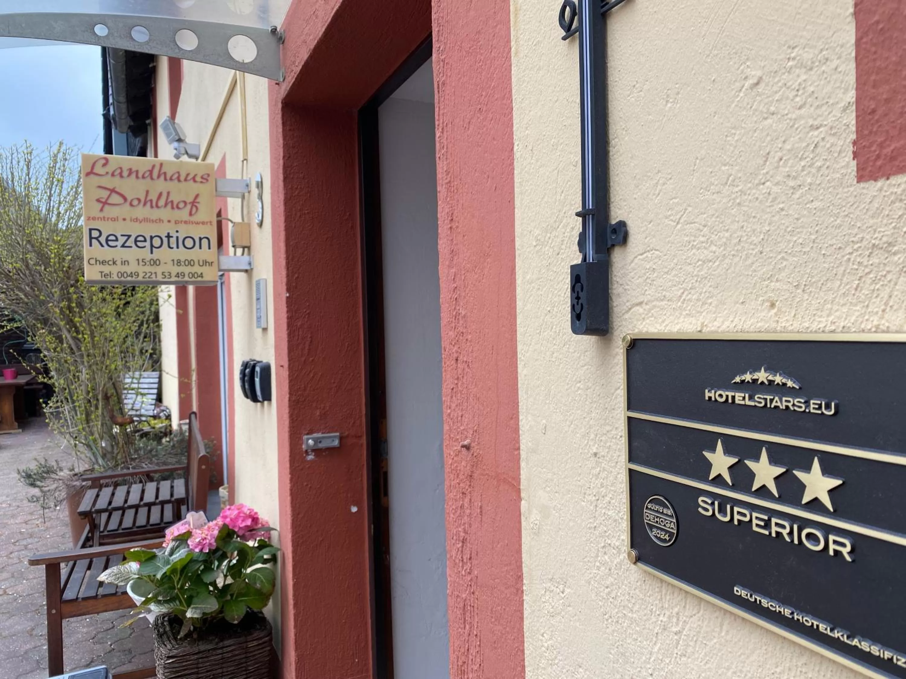 Property logo or sign in Landhaus Pohlhof