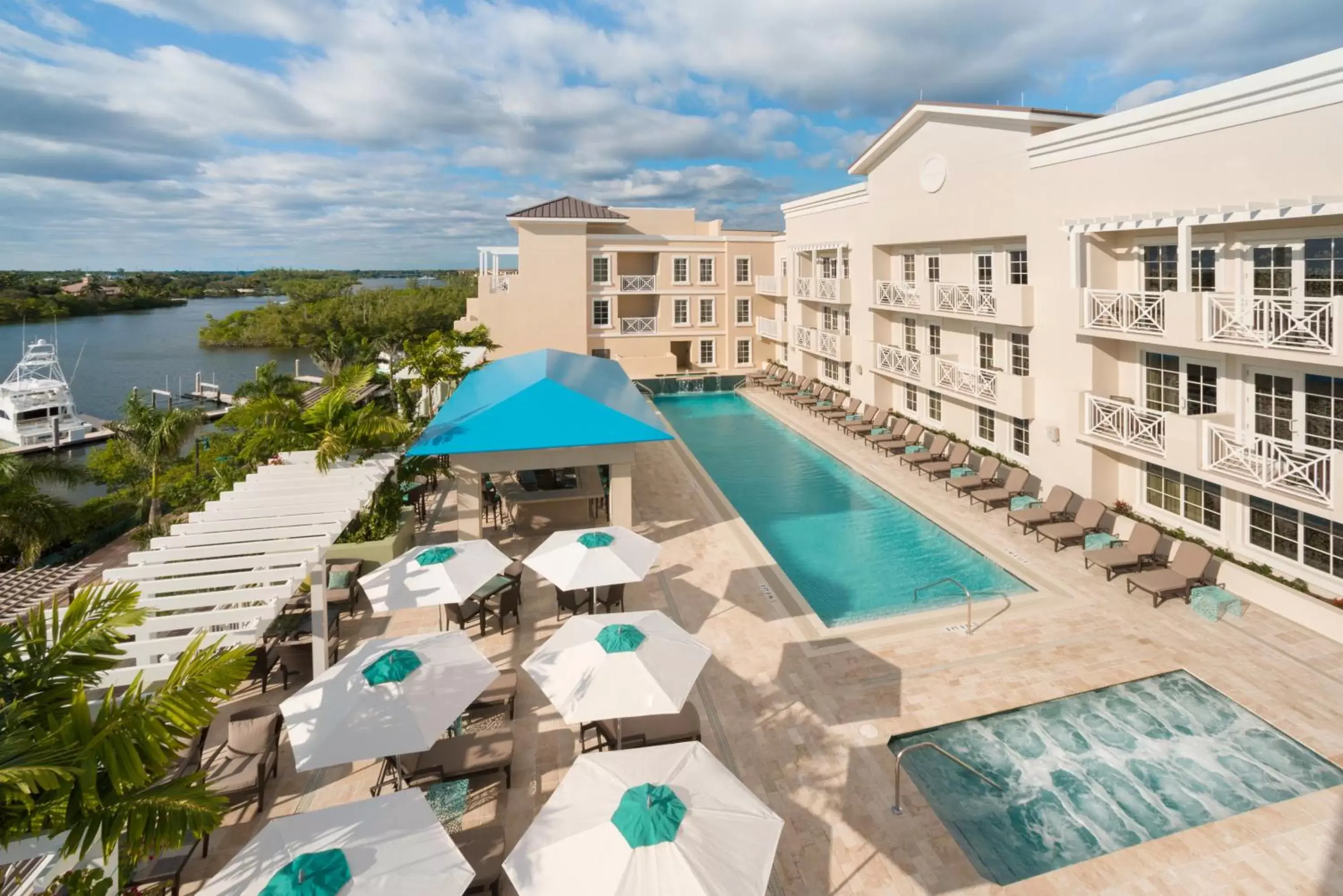 Spa and wellness centre/facilities, Pool View in Wyndham Grand Jupiter at Harbourside Place