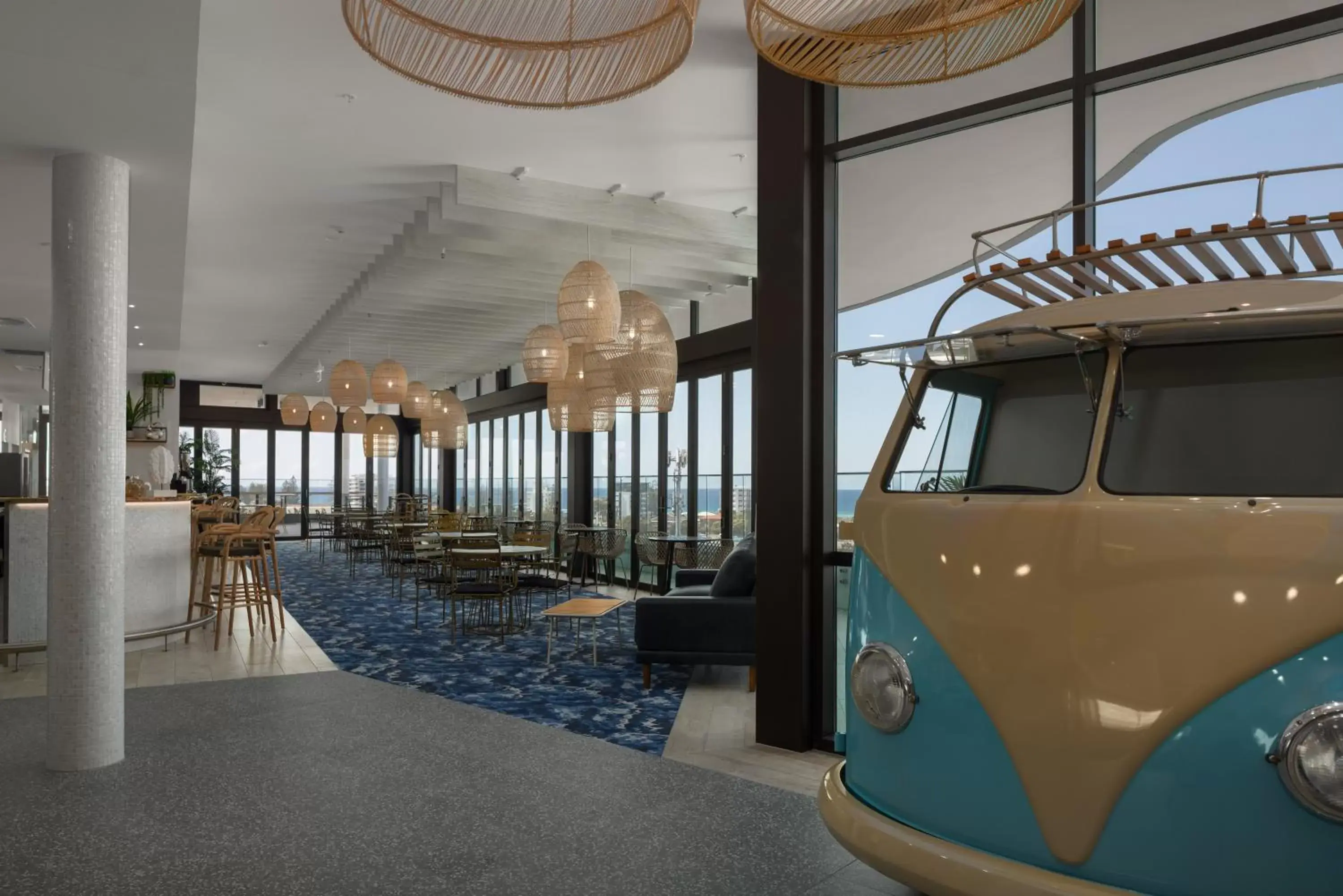 Lounge or bar in Rydges Gold Coast Airport Lounge or bar in Rydges Gold Coast Airport