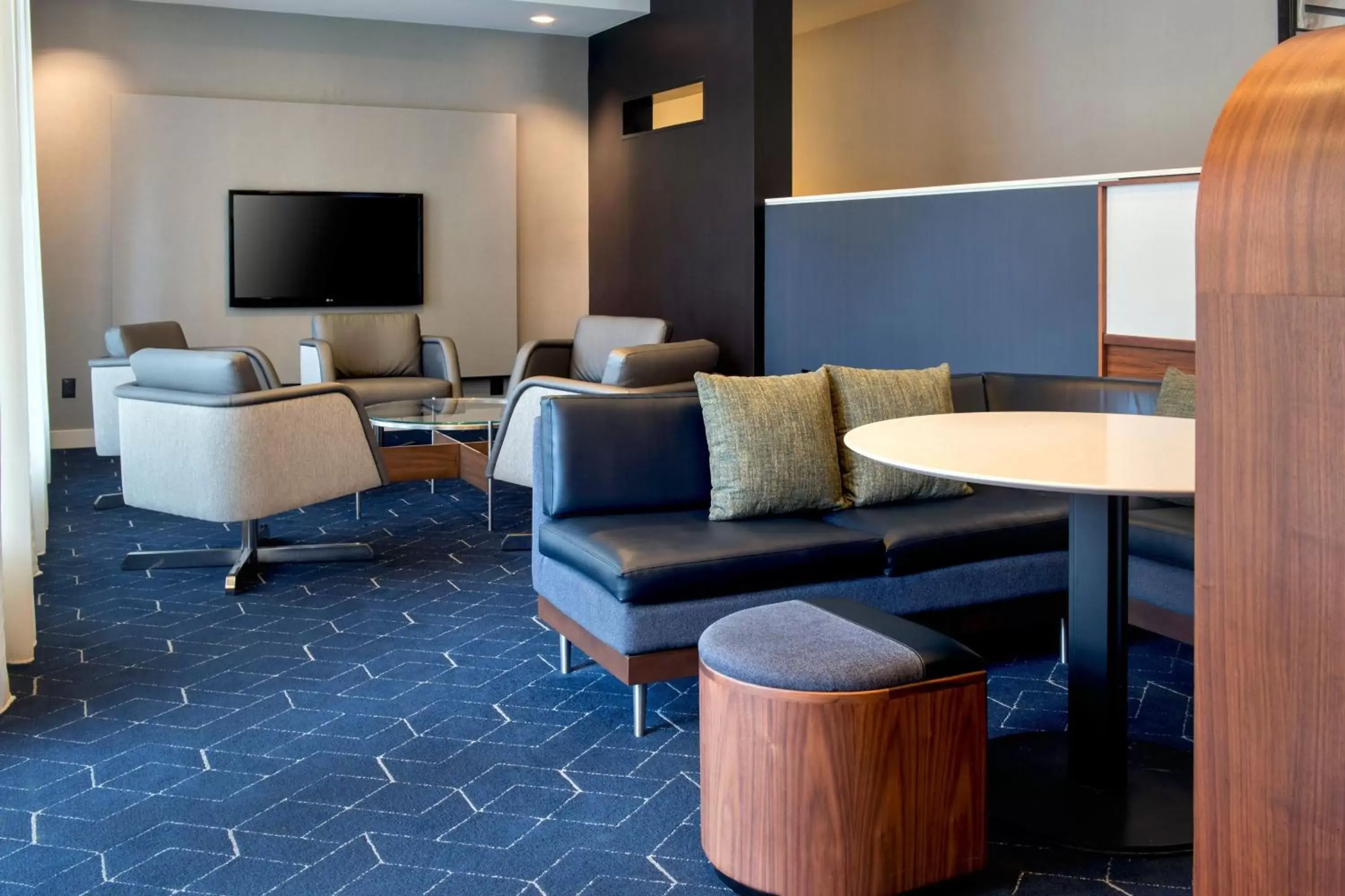 Lobby or reception in Courtyard By Marriott Baltimore Hunt Valley