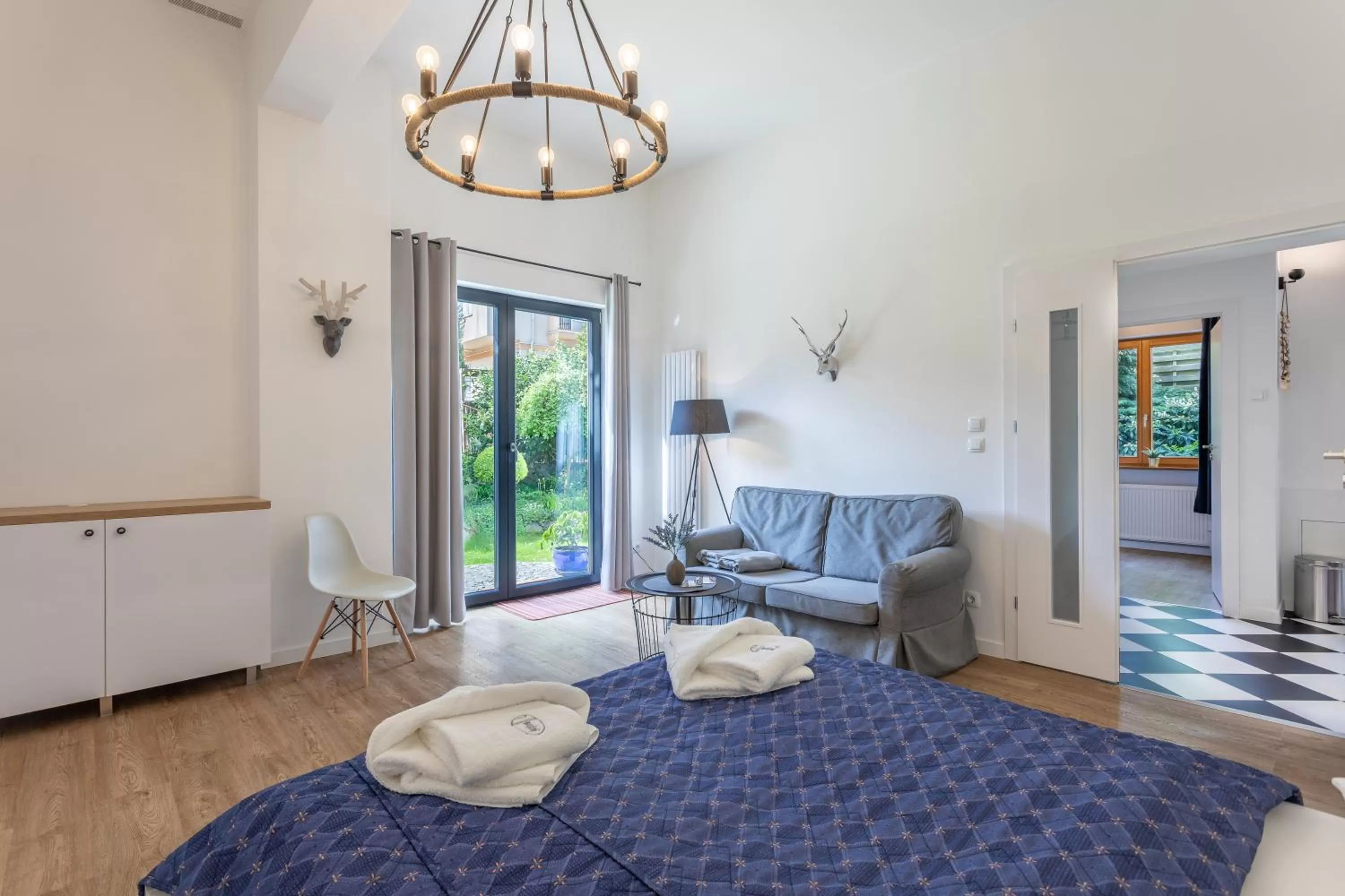 Bed in Willa 4 Pory Roku & Uznam