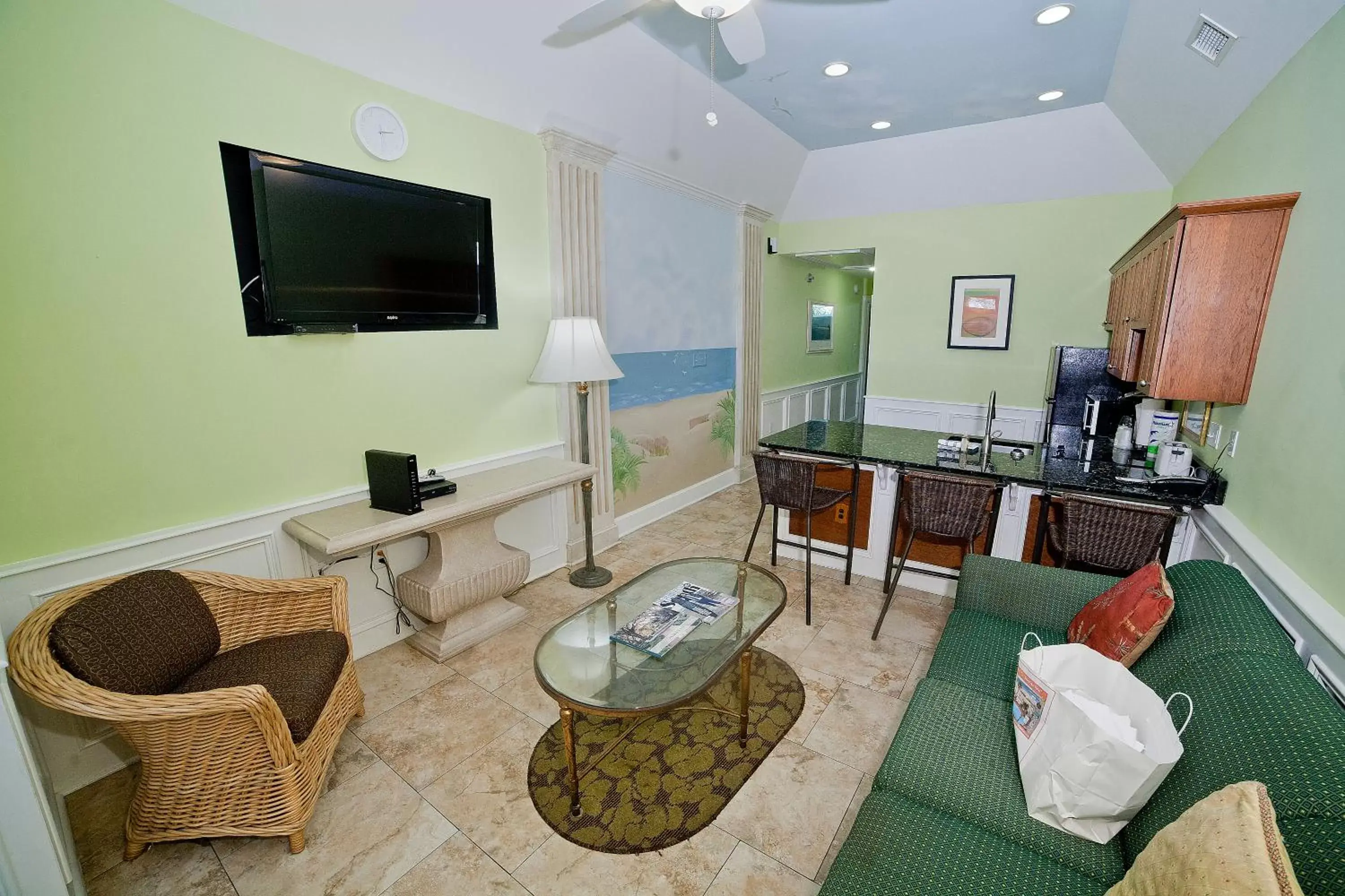 Living room, Seating Area in DeSoto Beach Gardens