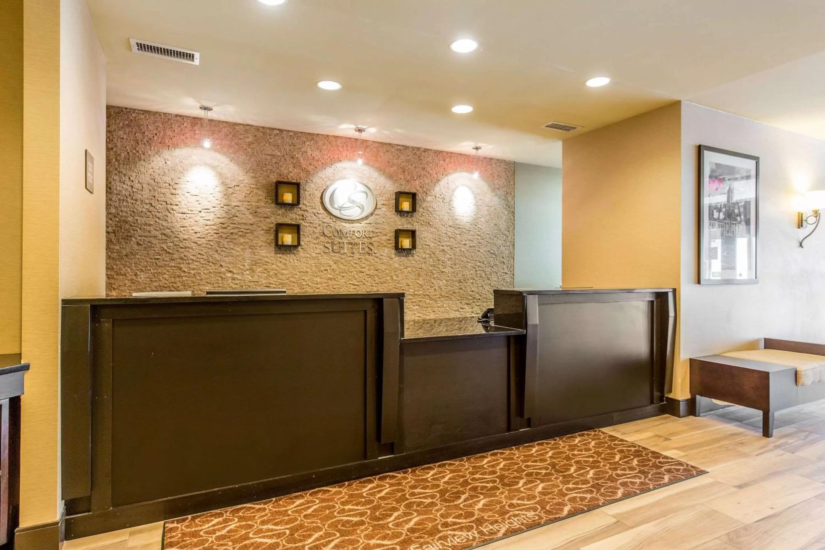 Lobby or reception in Comfort Suites Fairview Heights Saint Louis