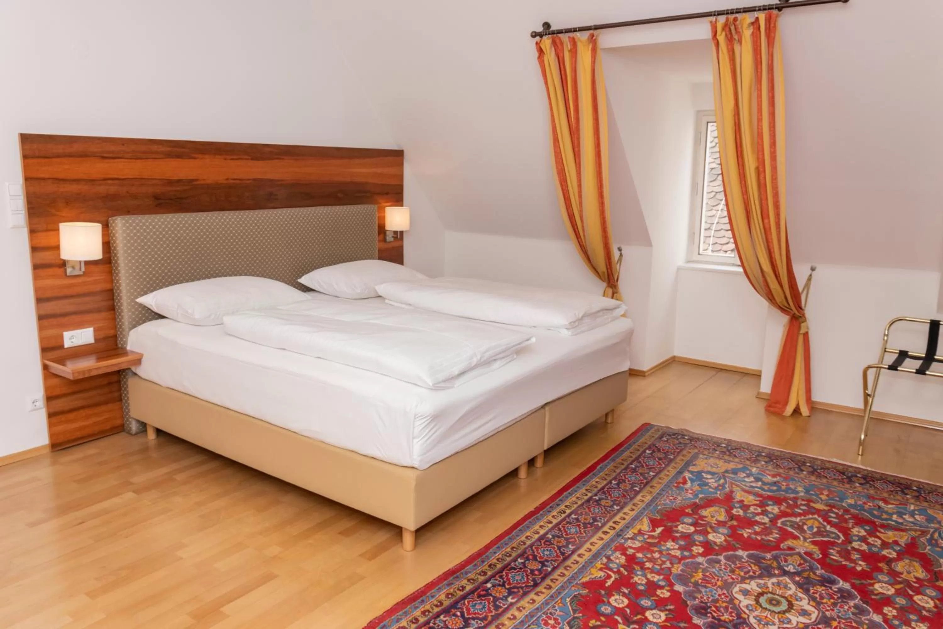 Photo of the whole room, Bed in Hotel Mariahilf